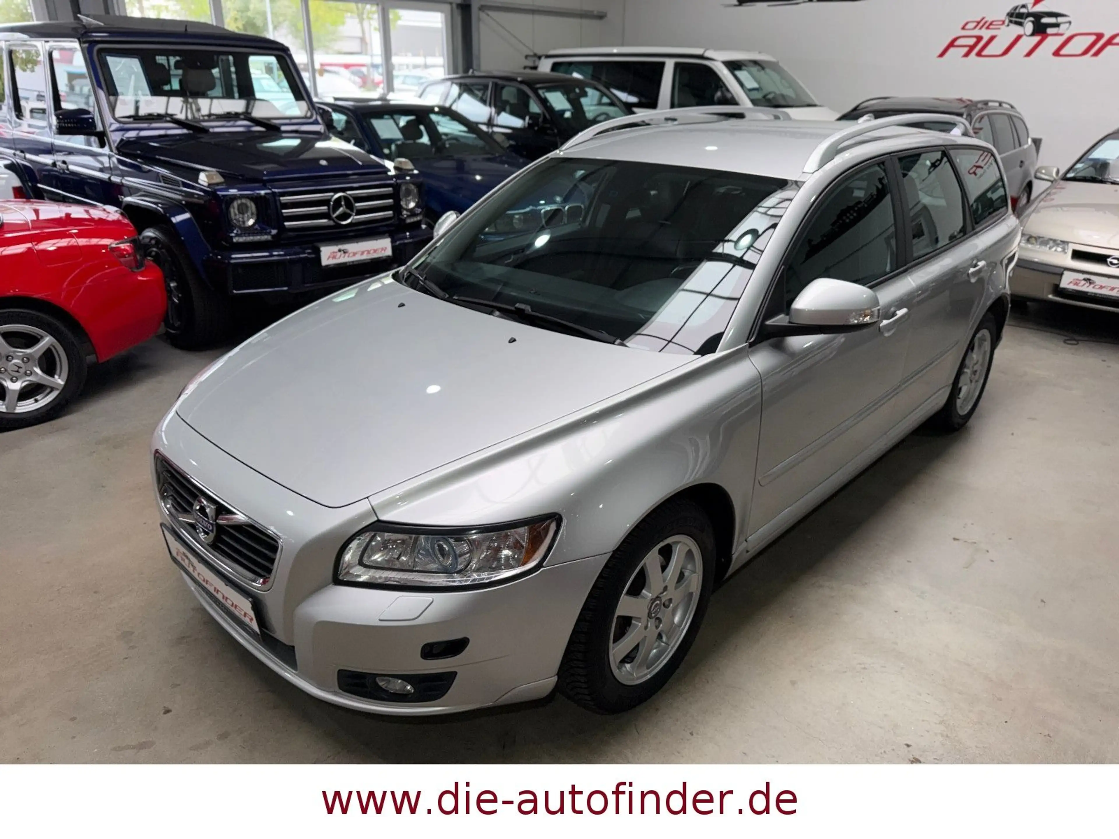 Volvo V50 Kombi 2.0 F Edition Xenon,Leder,Sitzh,PDC — photo 2