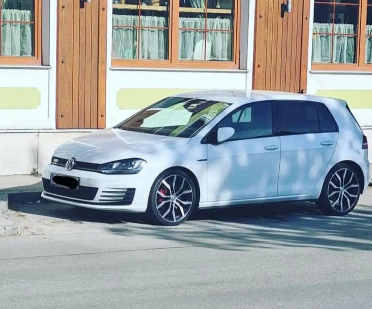 Volkswagen Golf GTD BlueMotion Technology DSG - 2