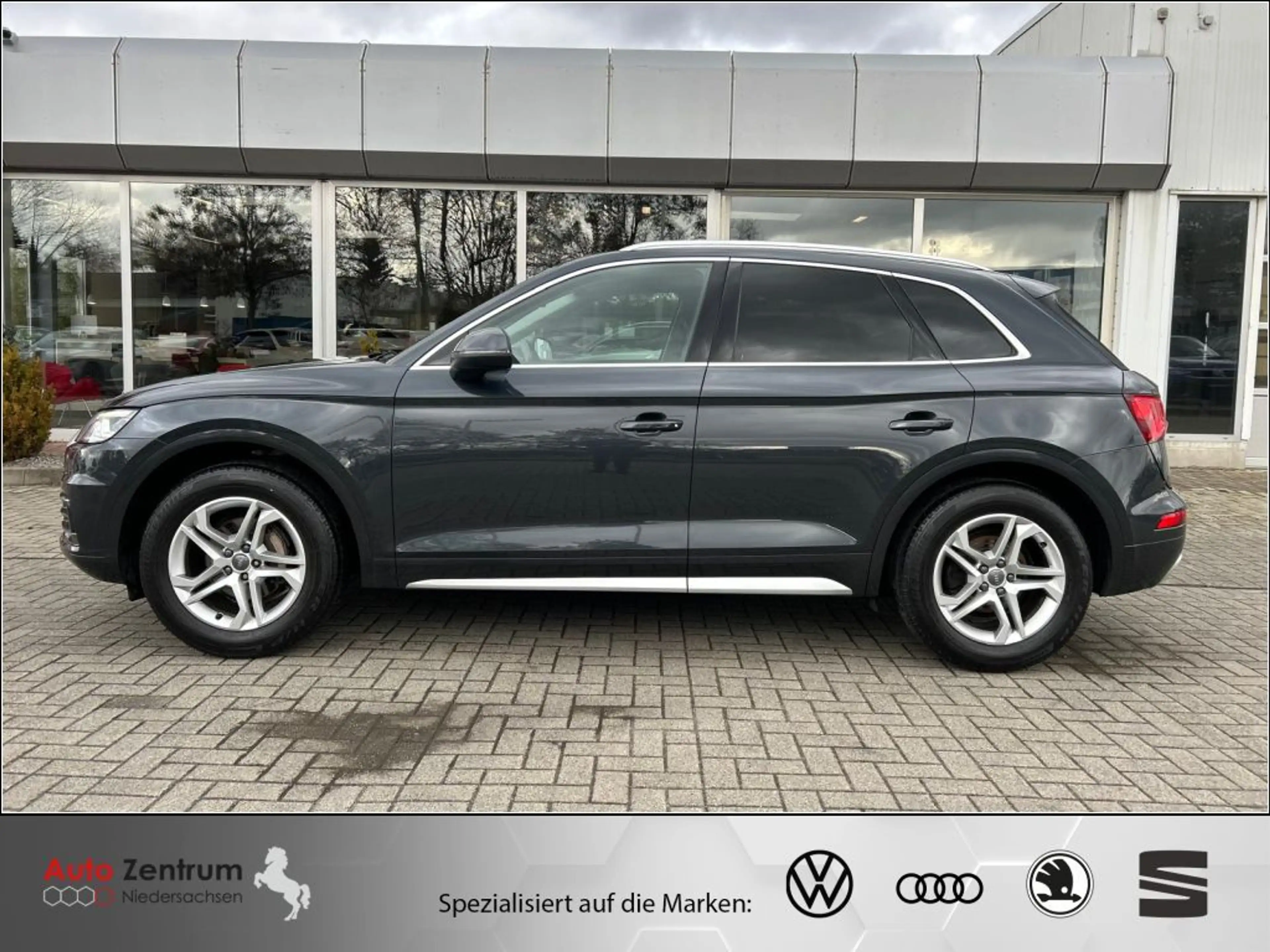 Audi Q5 2.0 TDI design ab 111 EUR ohne Anzahlung AHK*Matrx — photo 11