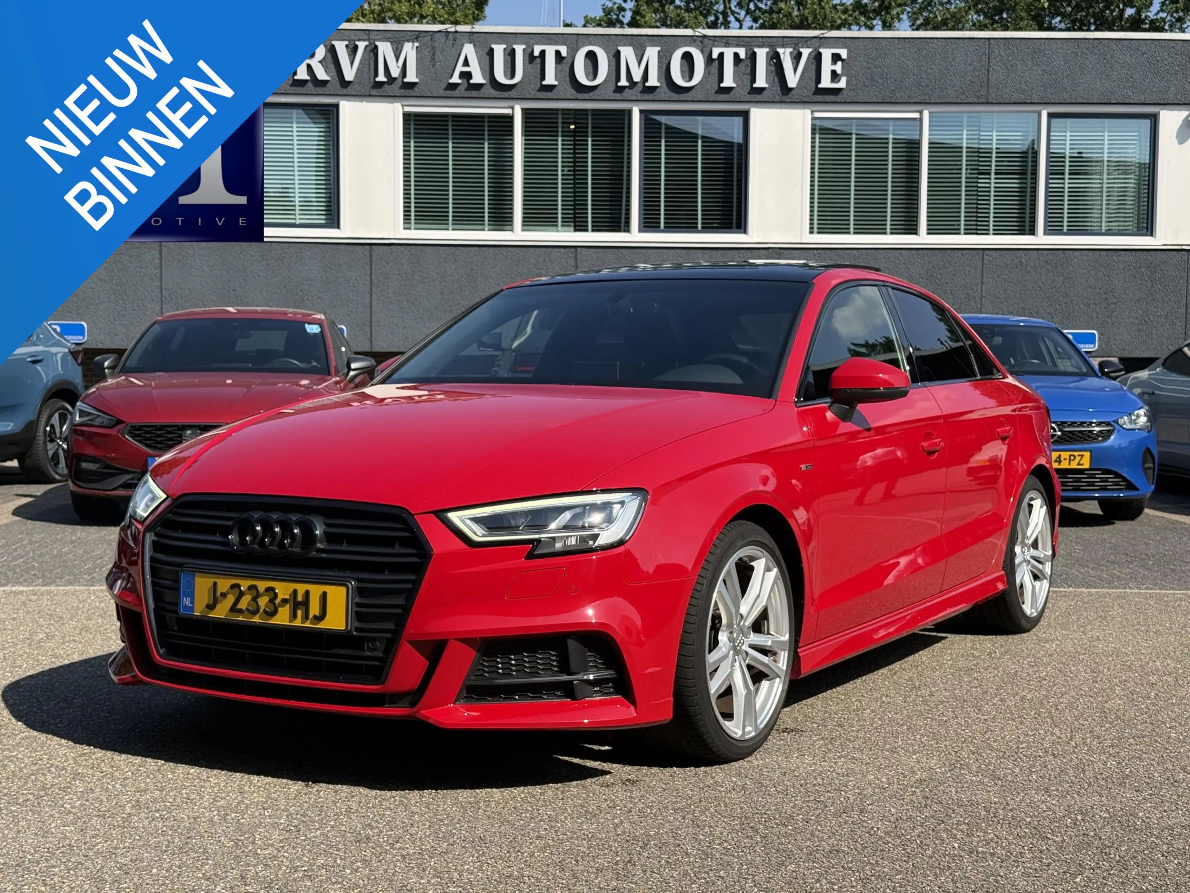 Audi A3 Limousine 35 TFSI CoD Advance Sport S-LINE BINNEN