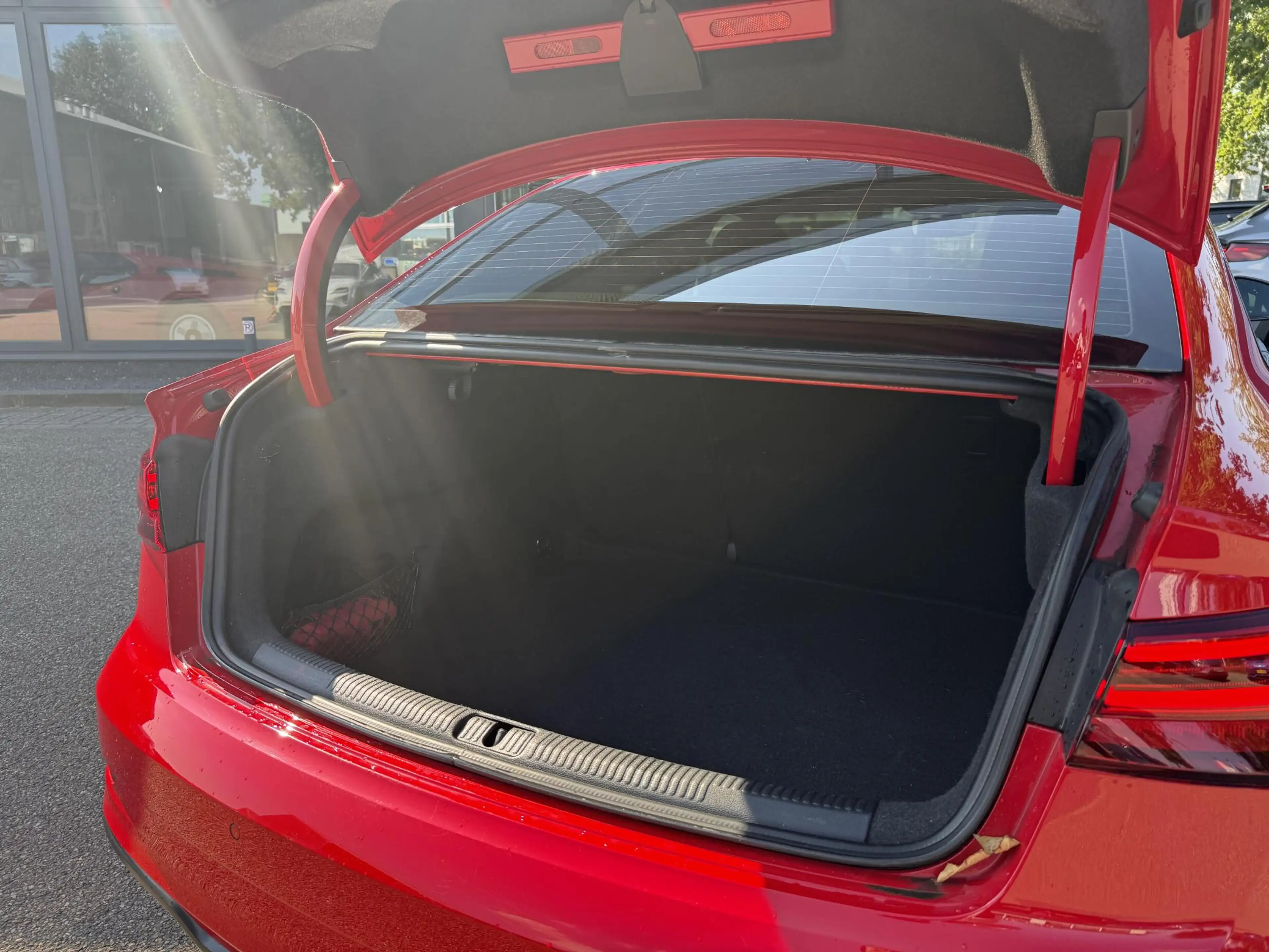 Audi A3 Limousine 35 TFSI CoD Advance Sport S-LINE BINNEN — photo 8