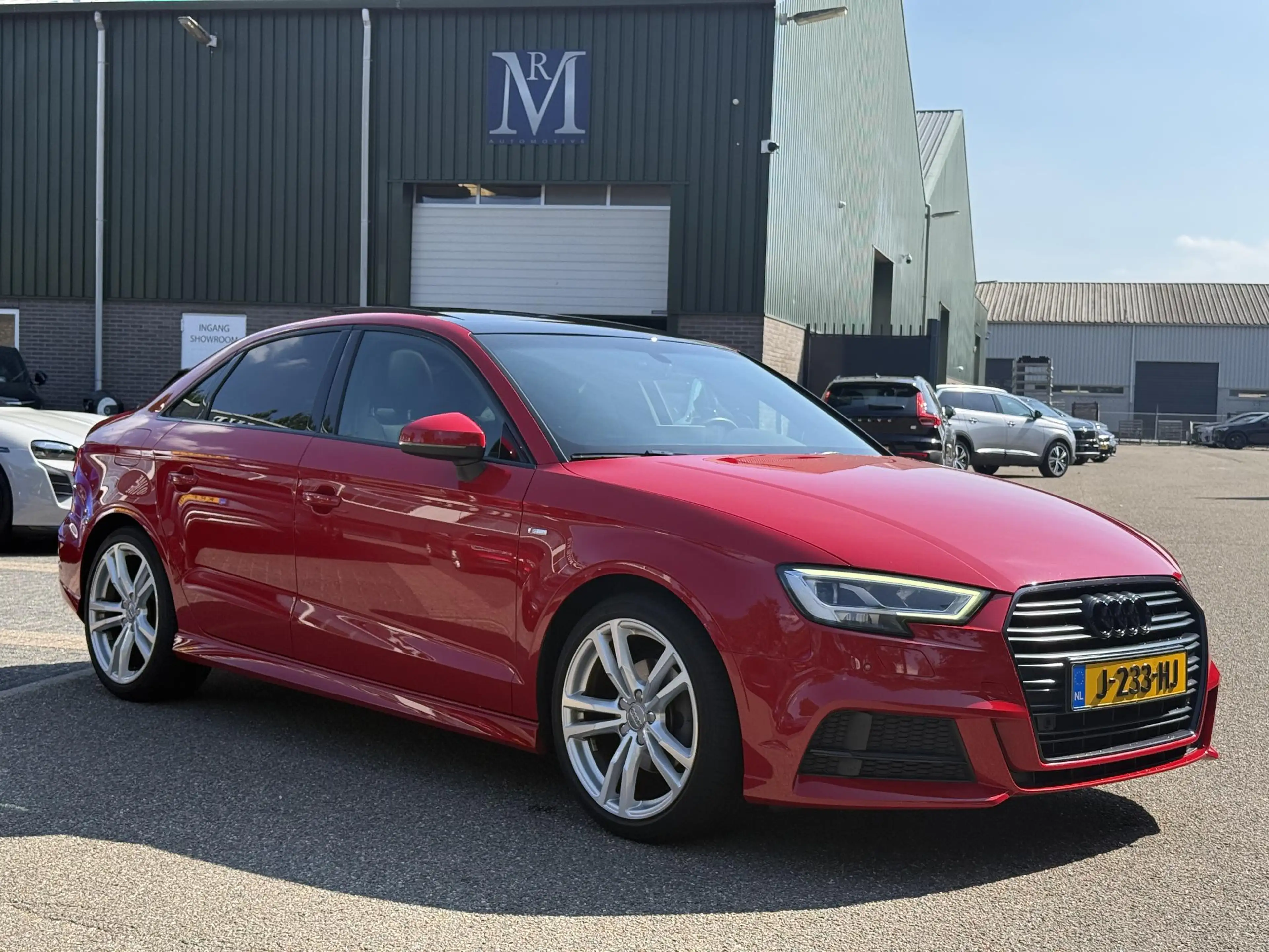 Audi A3 Limousine 35 TFSI CoD Advance Sport S-LINE BINNEN — photo 4