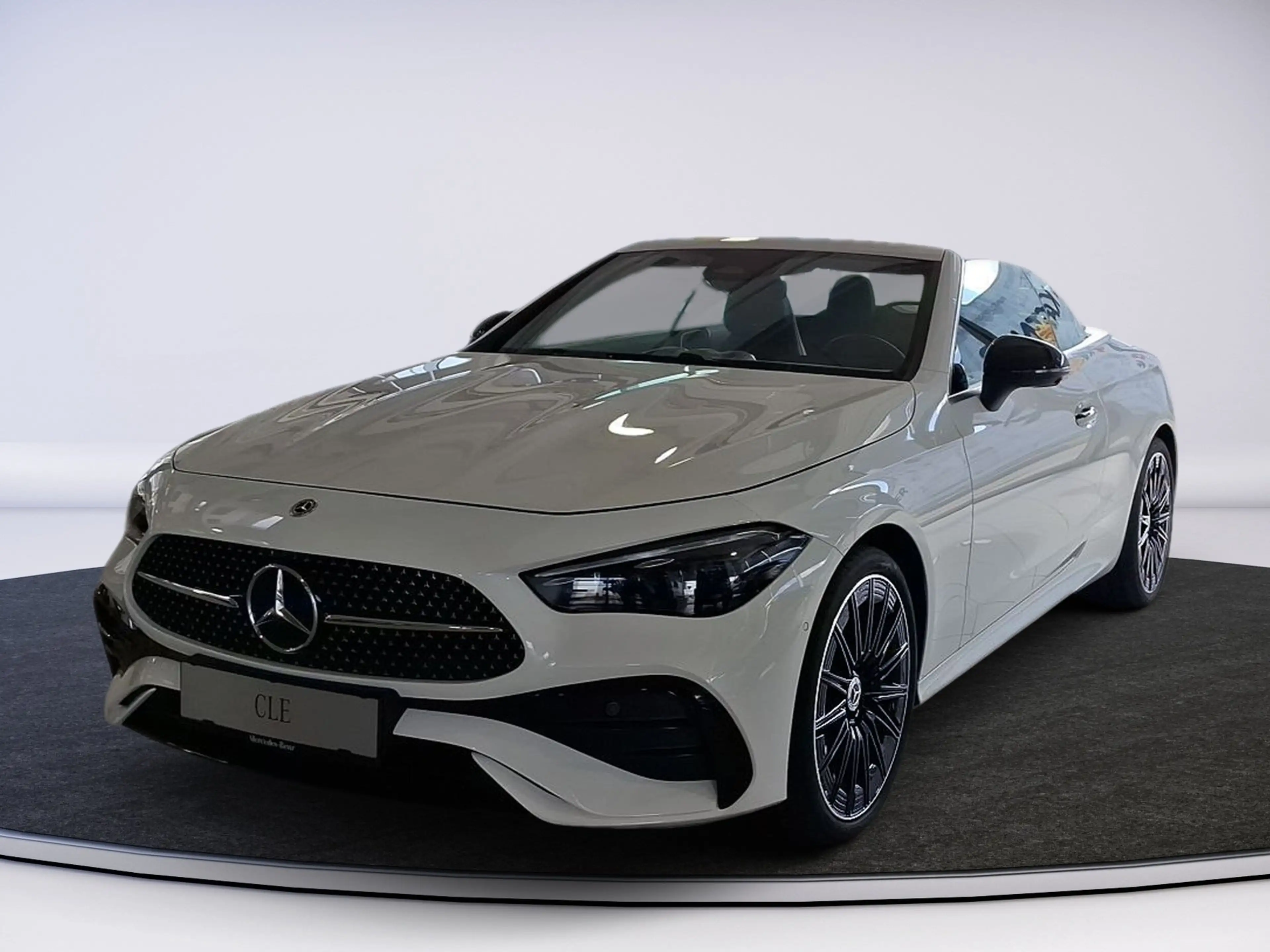Mercedes-Benz CLE 220 d Cabrio AMG Line Premium 360 AHK AUT LM — photo 3