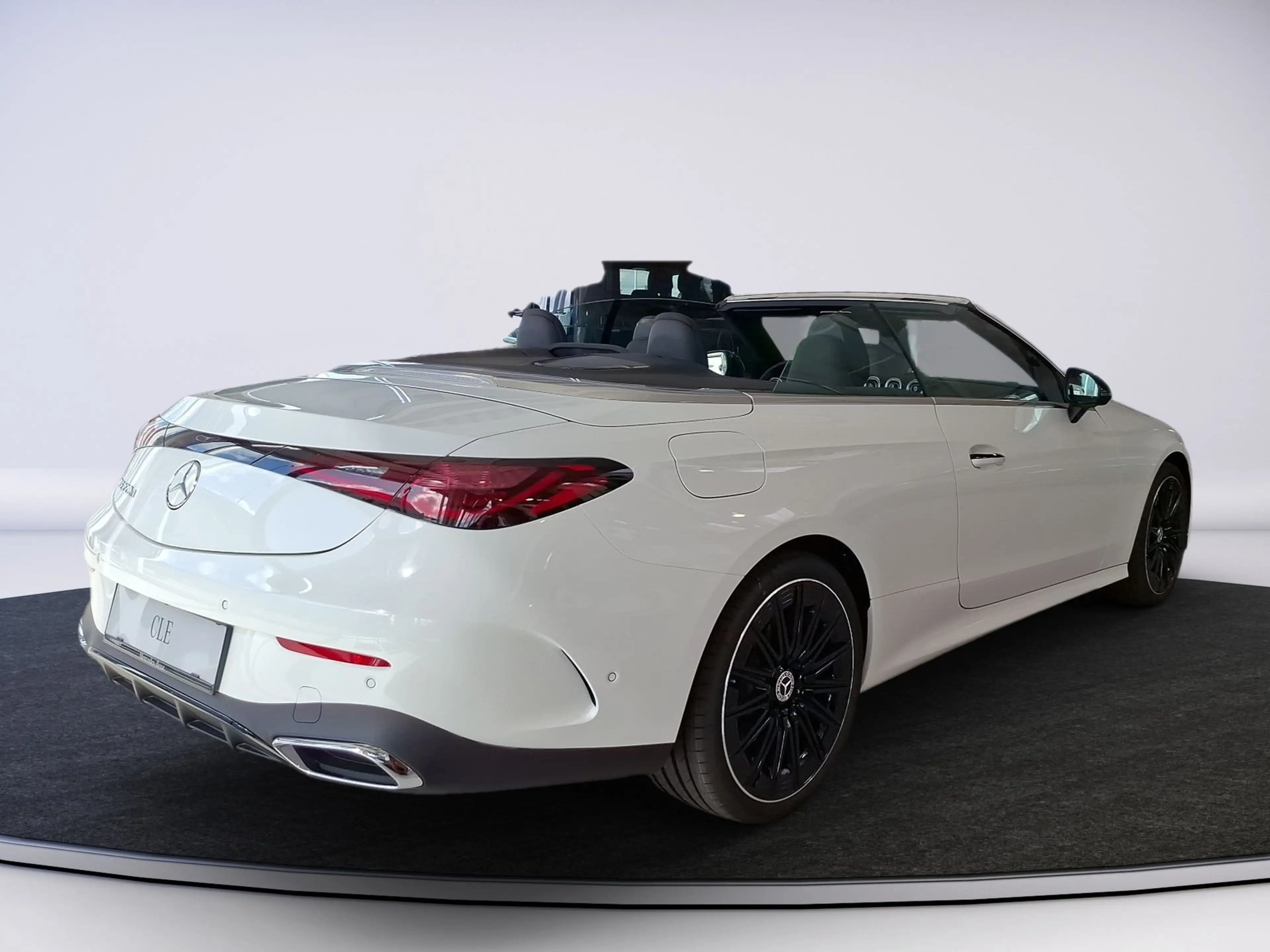 Mercedes-Benz CLE 220 d Cabrio AMG Line Premium 360 AHK AUT LM — photo 6