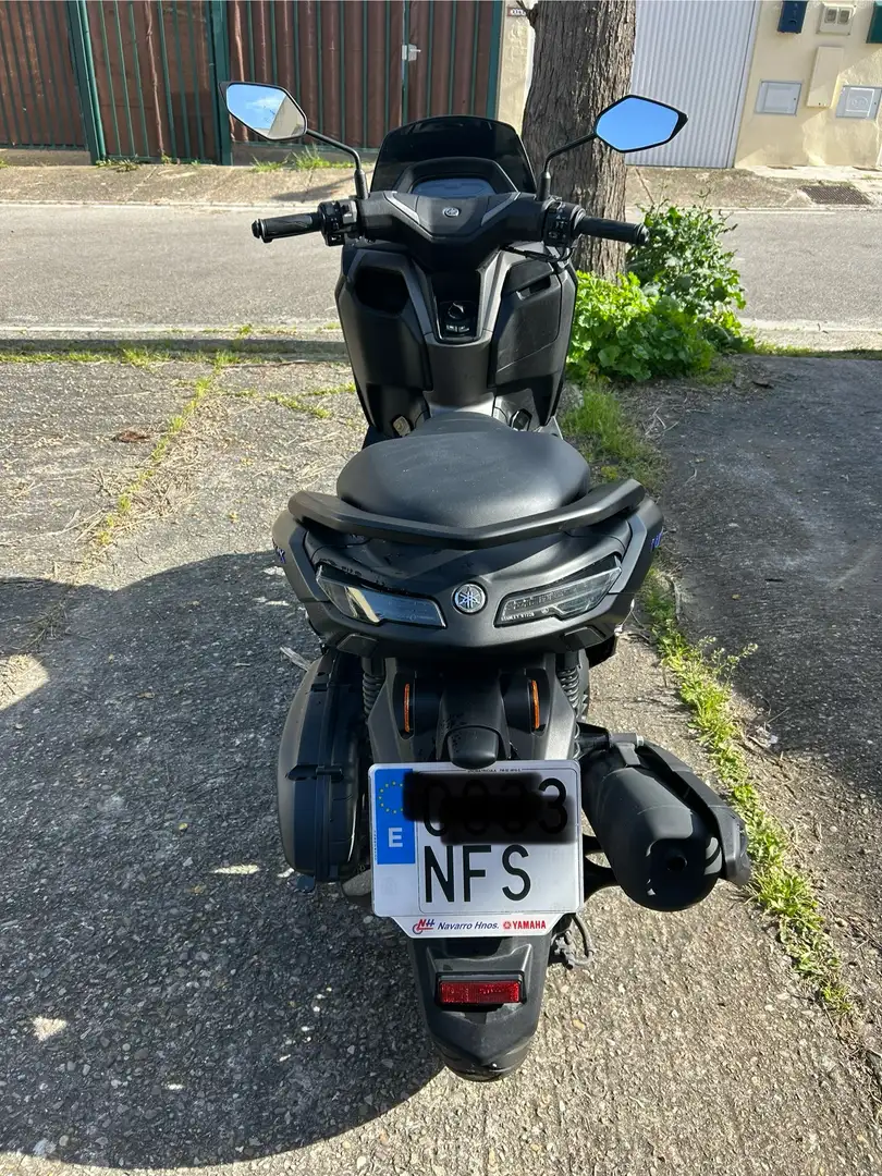 Yamaha NMAX 2025 Negro - 2