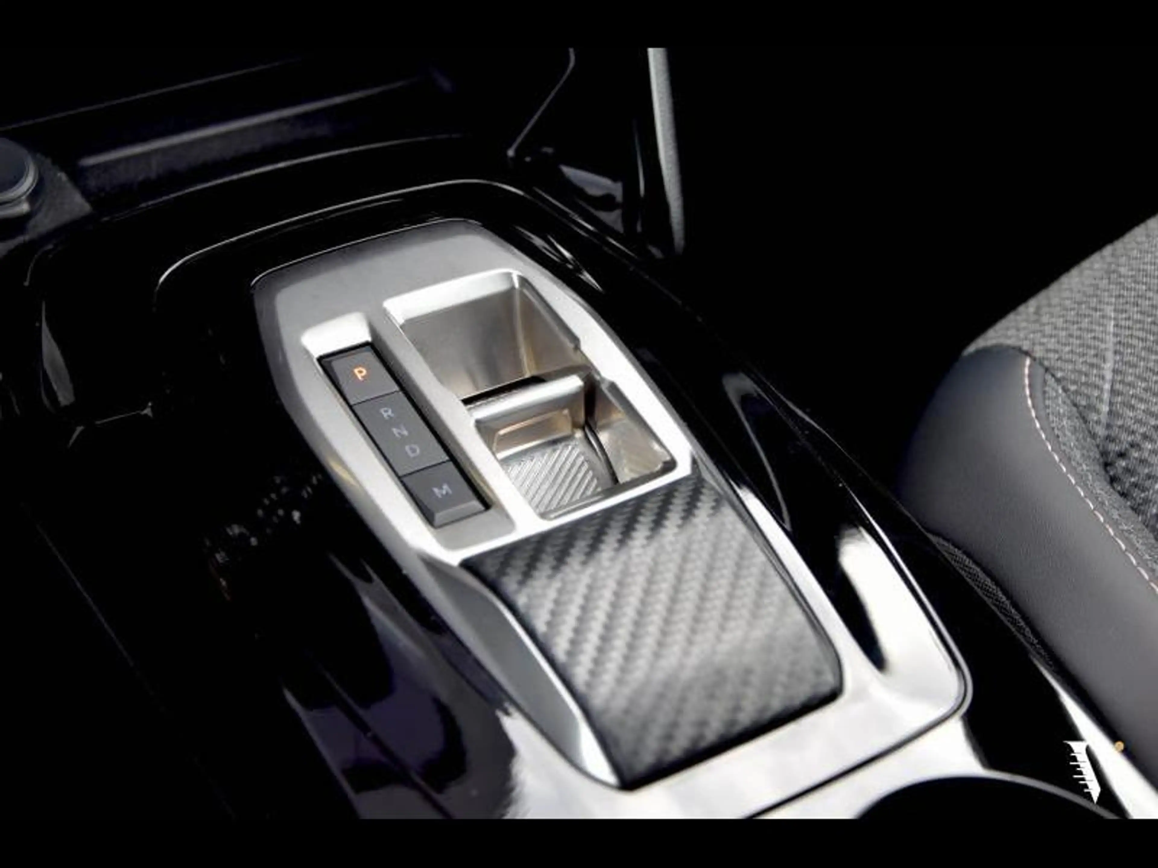 Peugeot 2008 CARPLAY | CRUISE | PDC — photo 15