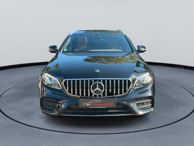 Mercedes-Benz E 450 T-Modell E 450 4Matic AMG Line 360 Memory Pano — photo 10