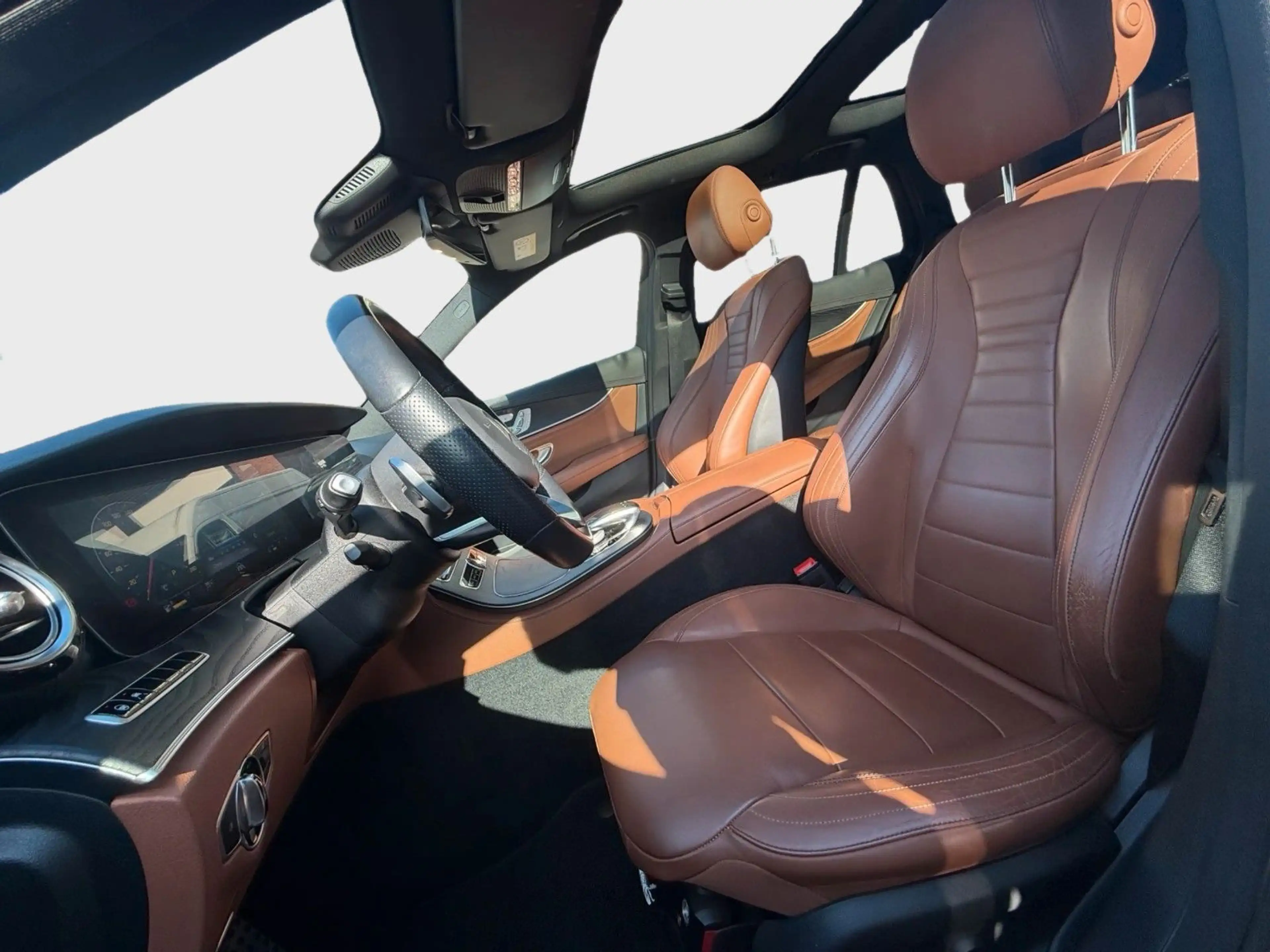 Mercedes-Benz E 450 T-Modell E 450 4Matic AMG Line 360 Memory Pano — photo 2