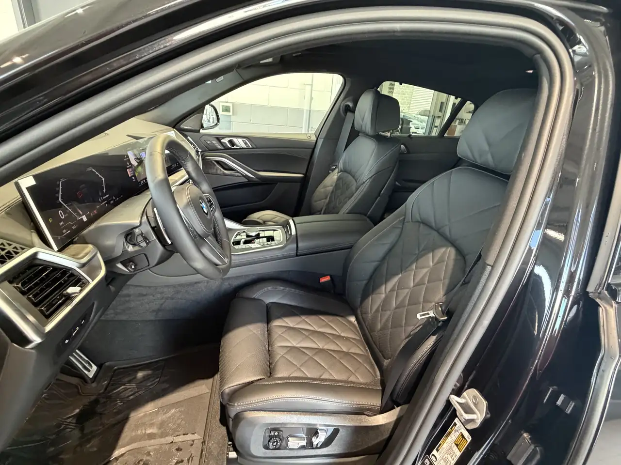 BMW X6 снимка BMW X6