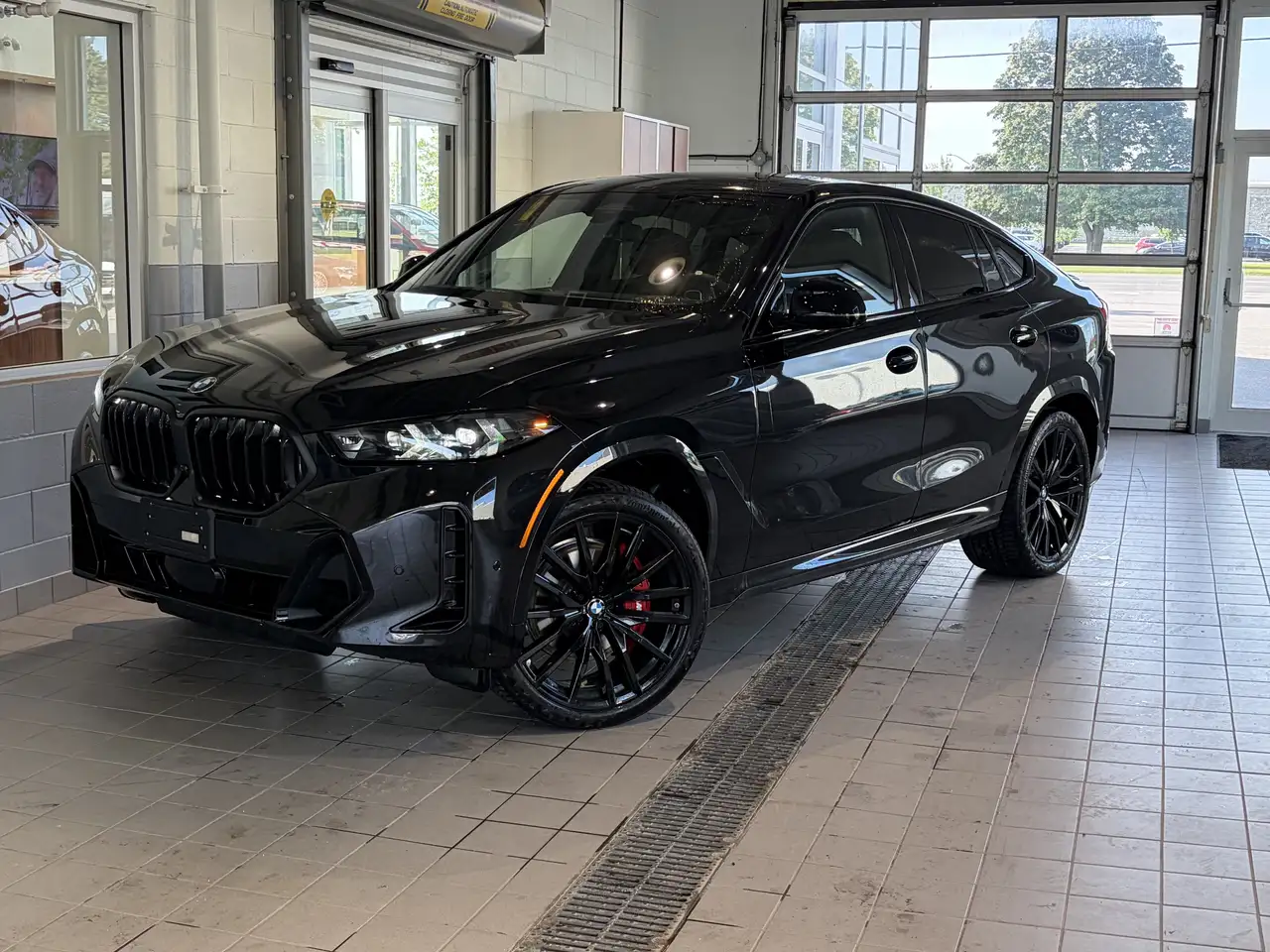 2027 BMW X6