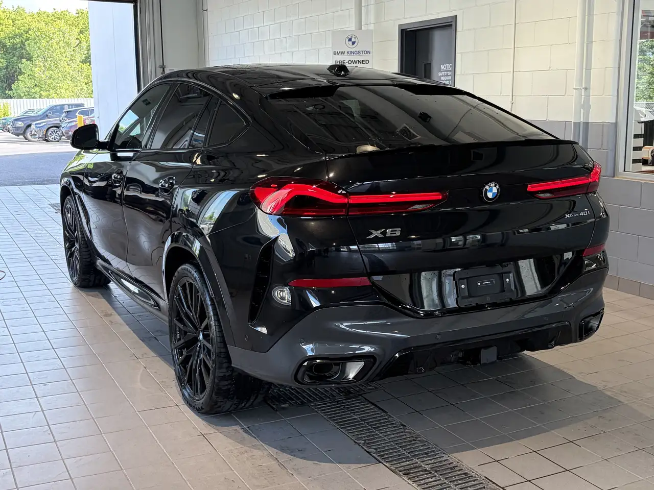BMW X6 снимка BMW X6