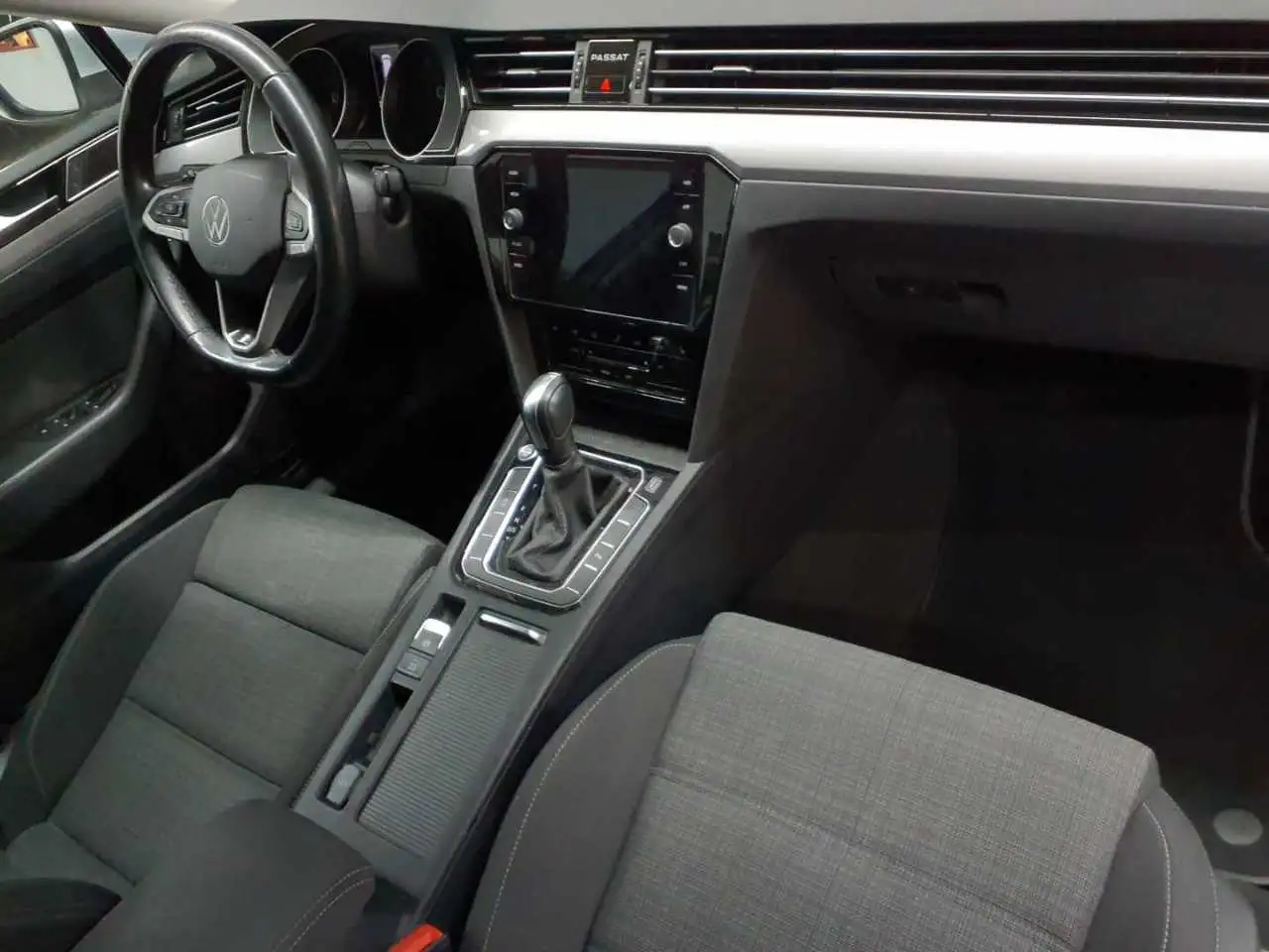 Volkswagen Passat Variant 2.0 TDI Business AHK KAM NAV, миниатюра 9