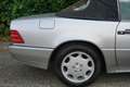 Mercedes-Benz SL 300 24 mit Hardtop, silber-schwarz, Oldtimer R129 Argent - thumbnail 5