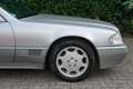 Mercedes-Benz SL 300 24 mit Hardtop, silber-schwarz, Oldtimer R129 Argent - thumbnail 4