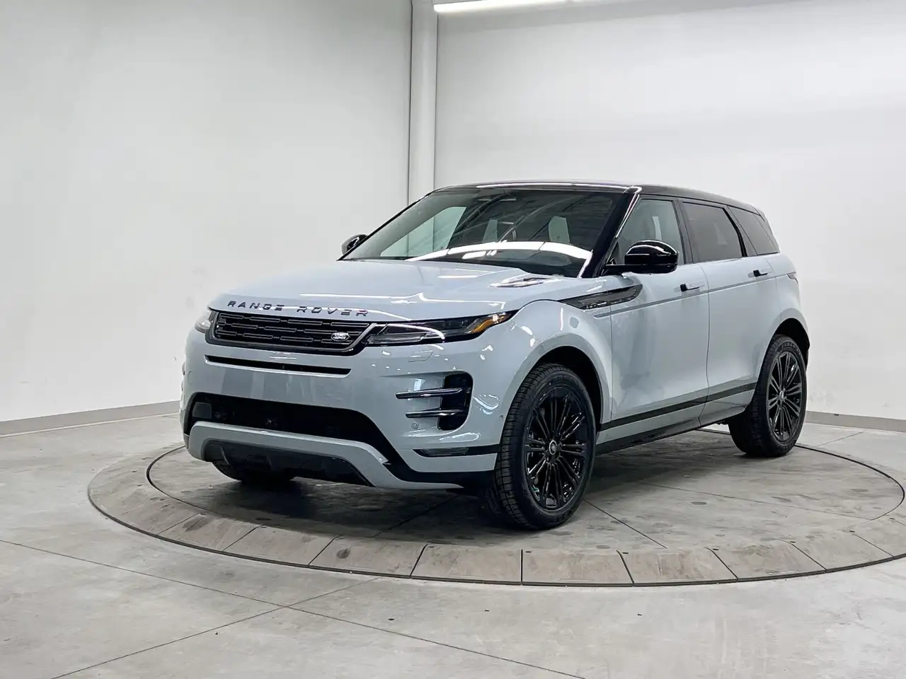 2026 Land Rover Range Rover Evoque