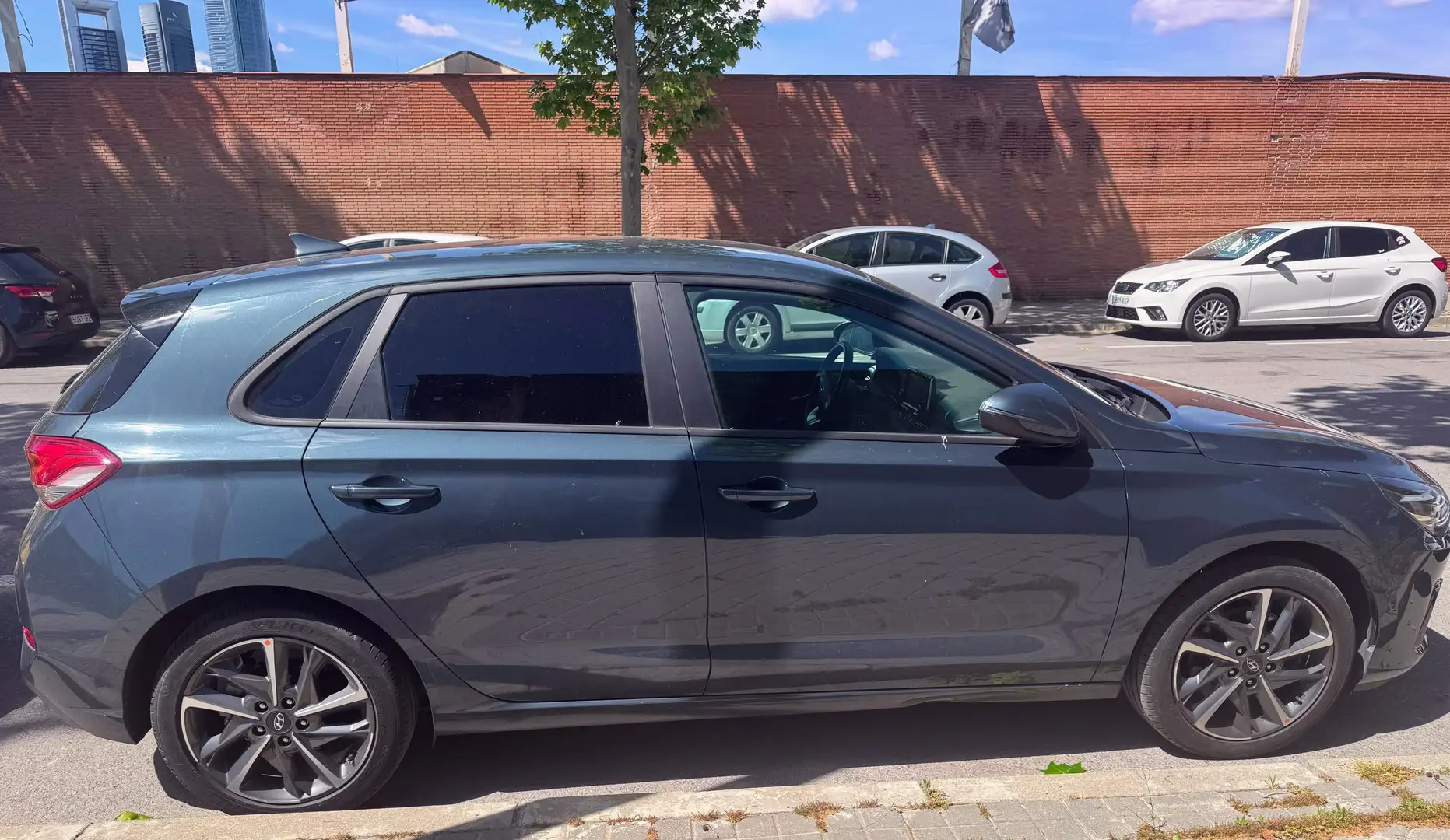 Hyundai i30 1.5 Azul - 1