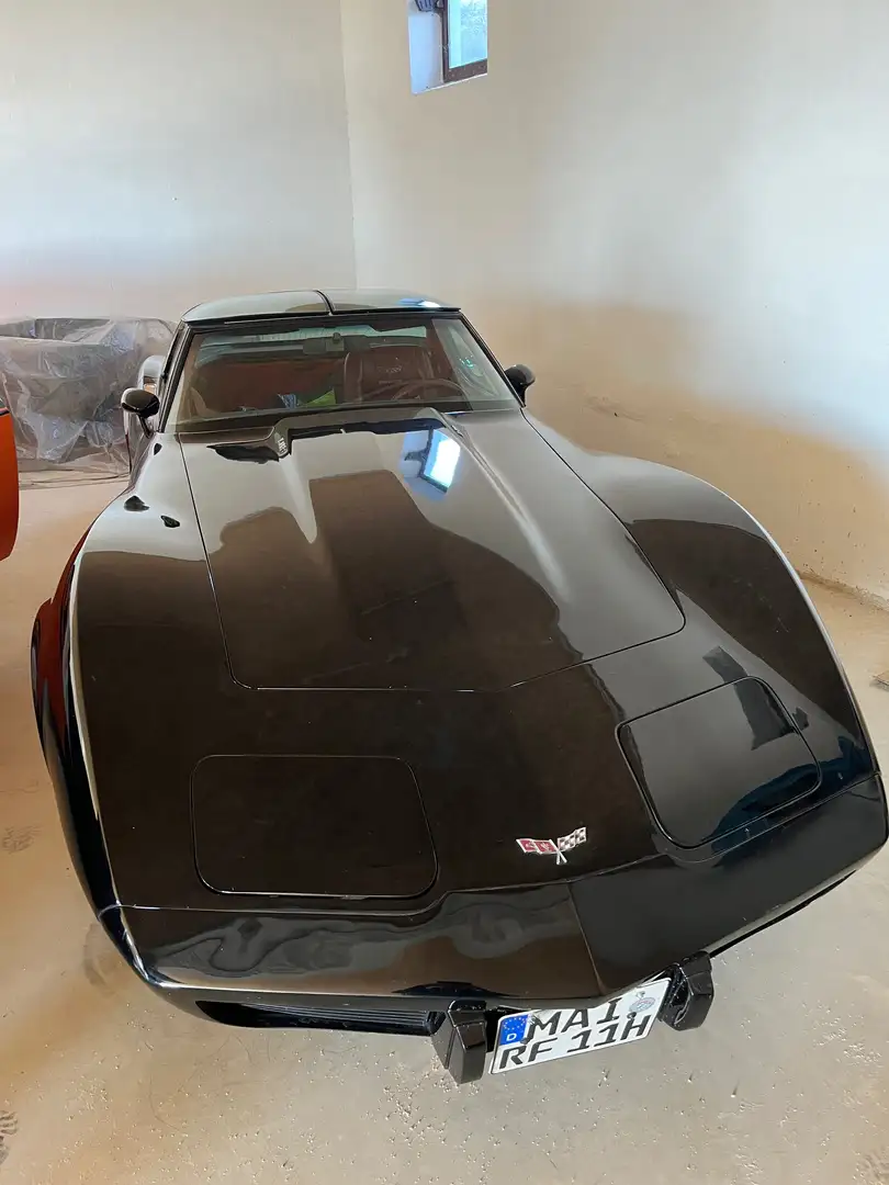 Corvette C3 Targa Schwarz - 1