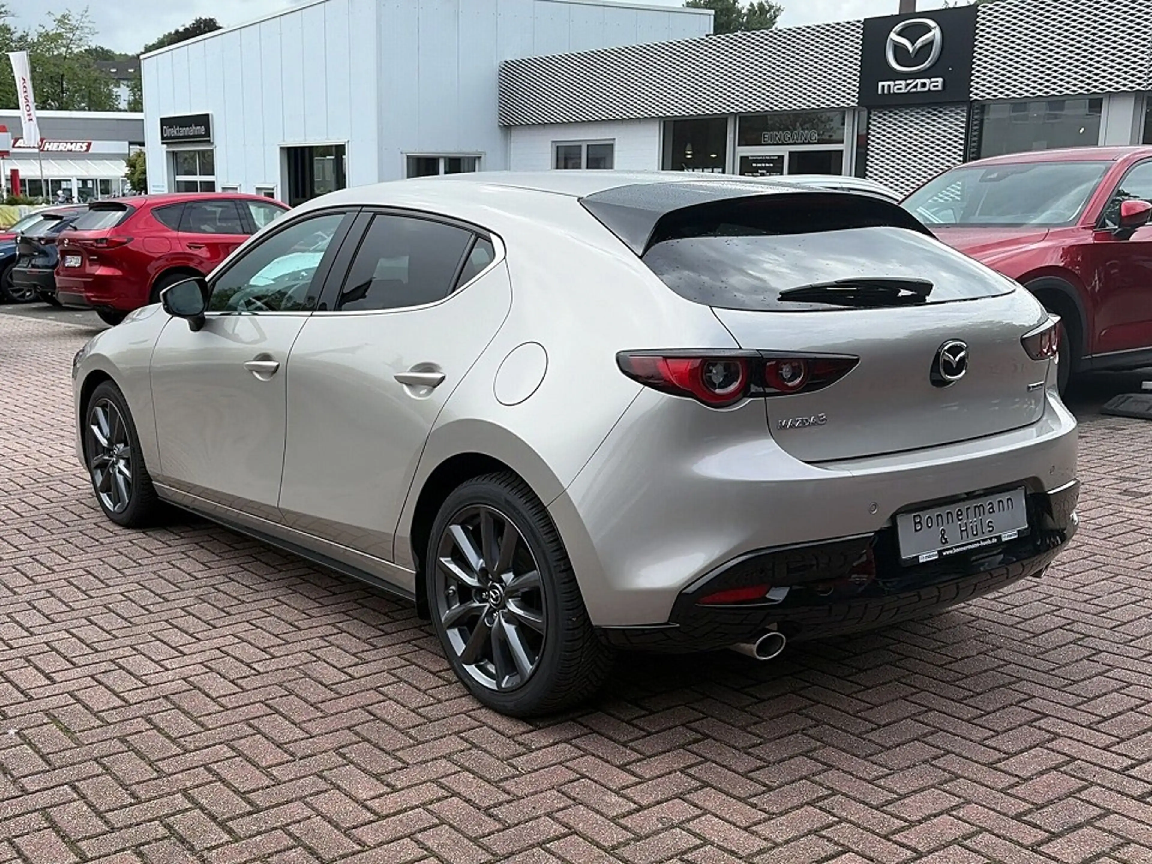 Mazda 3 2.5 Exclusive-line *Matrix-LED*BOSE*360°* — photo 2