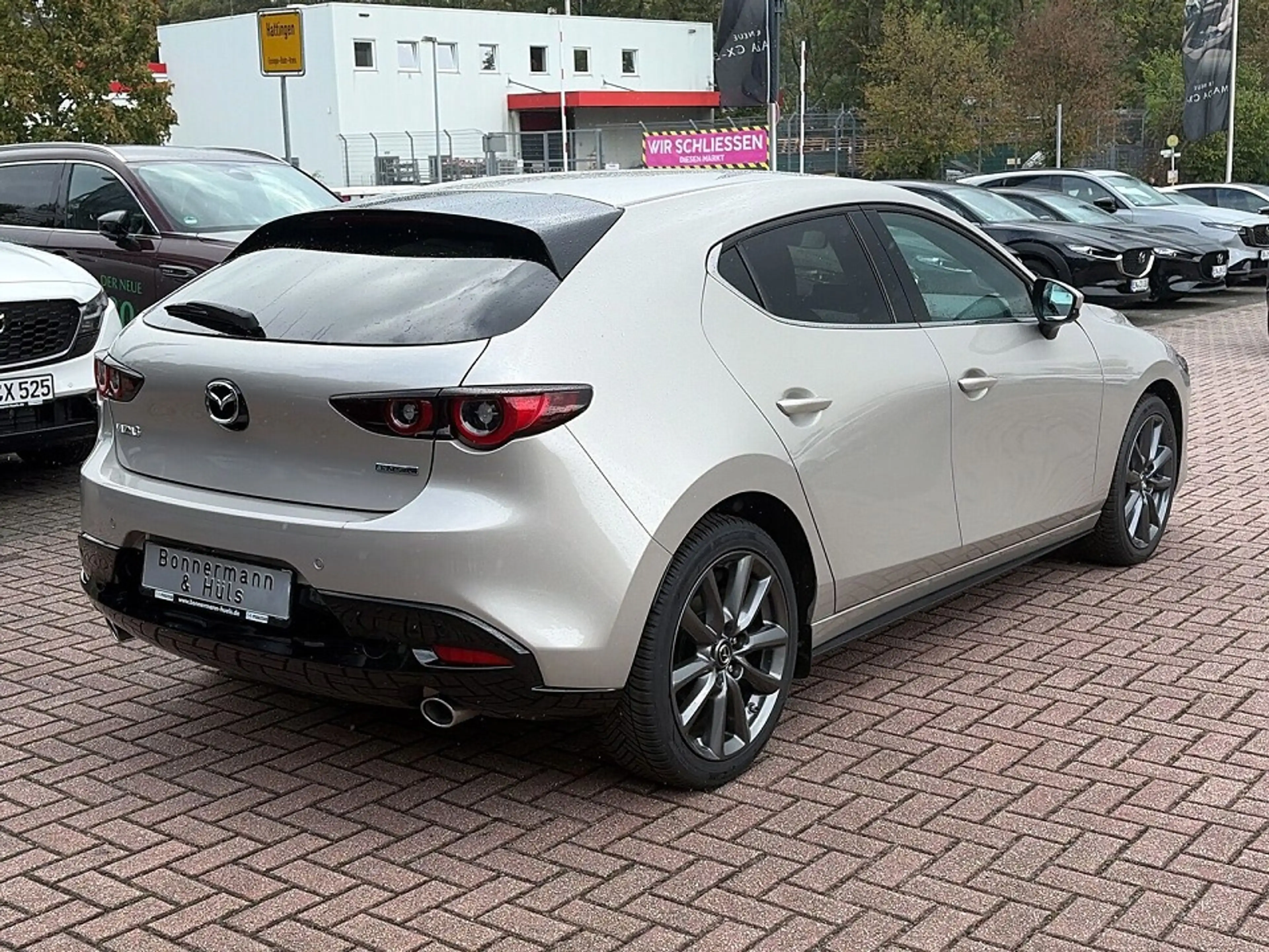 Mazda 3 2.5 Exclusive-line *Matrix-LED*BOSE*360°* — photo 3