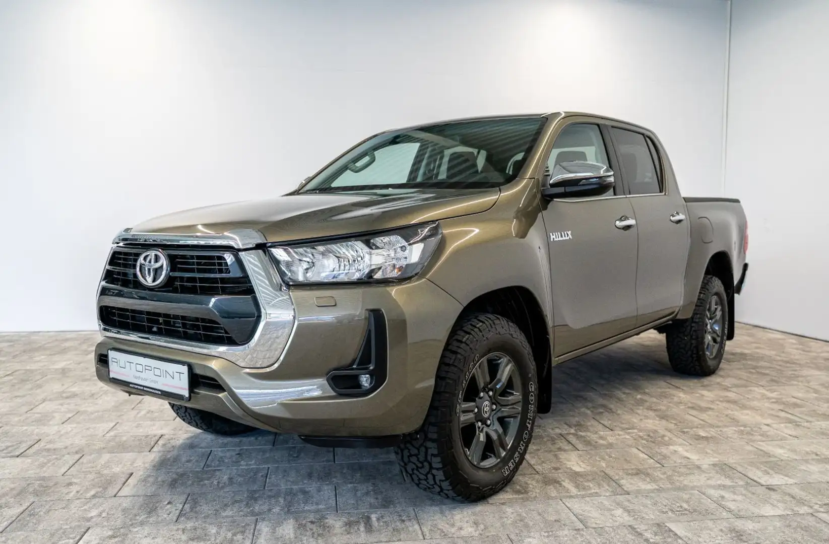 Toyota Hilux 2.8 D-4D 4x4 °RFK°SHZ°AHK° Grün - 2