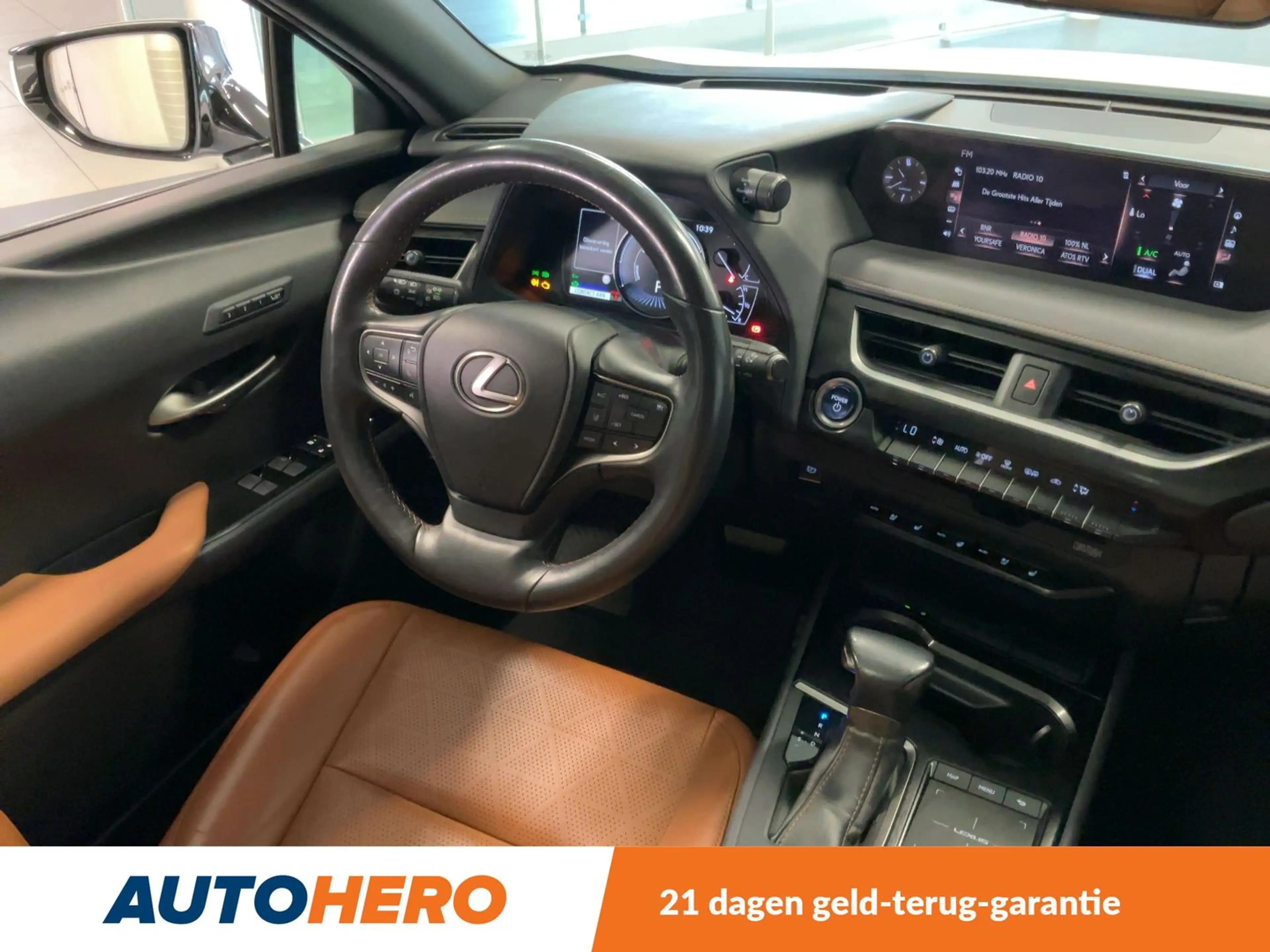 Lexus UX 250h UX 250h Luxury Line — photo 13