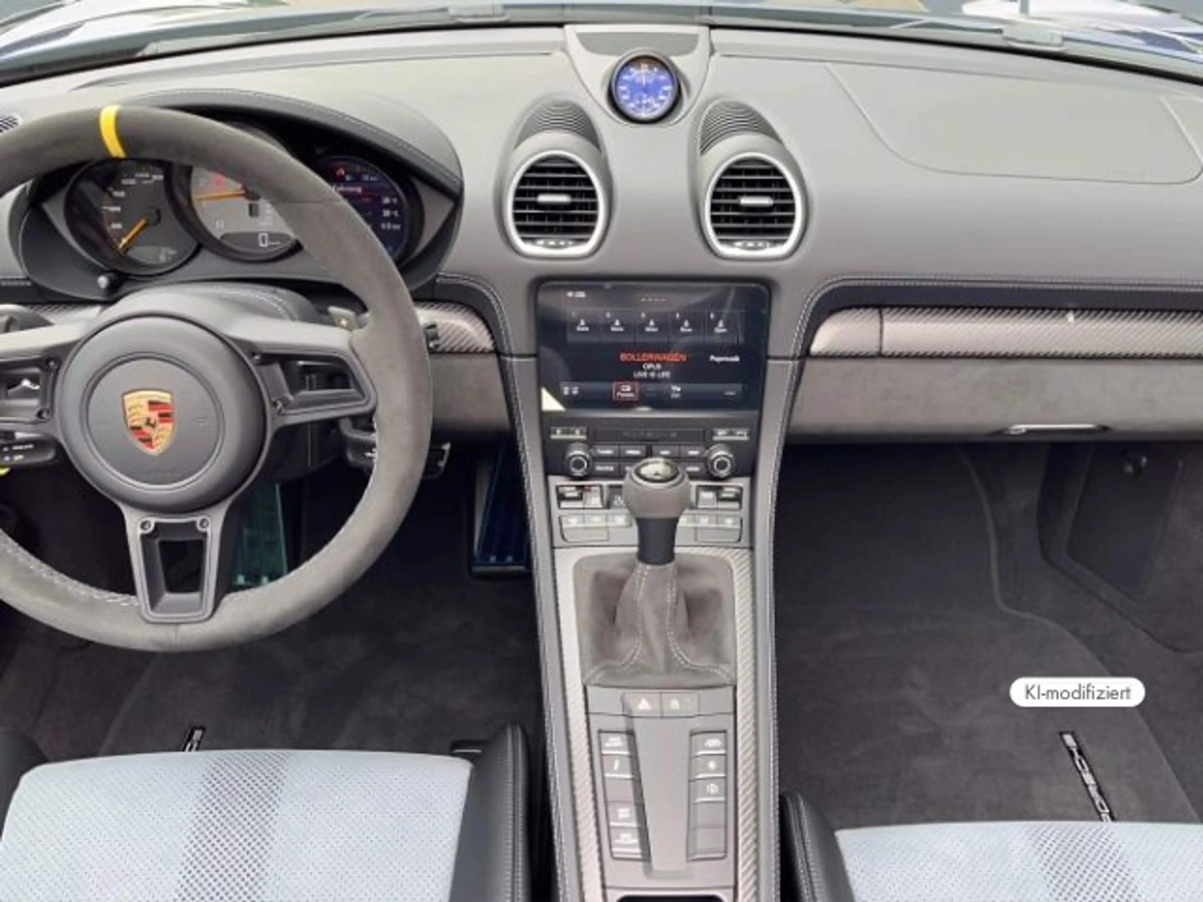 Porsche 718 Spyder RS — photo 14