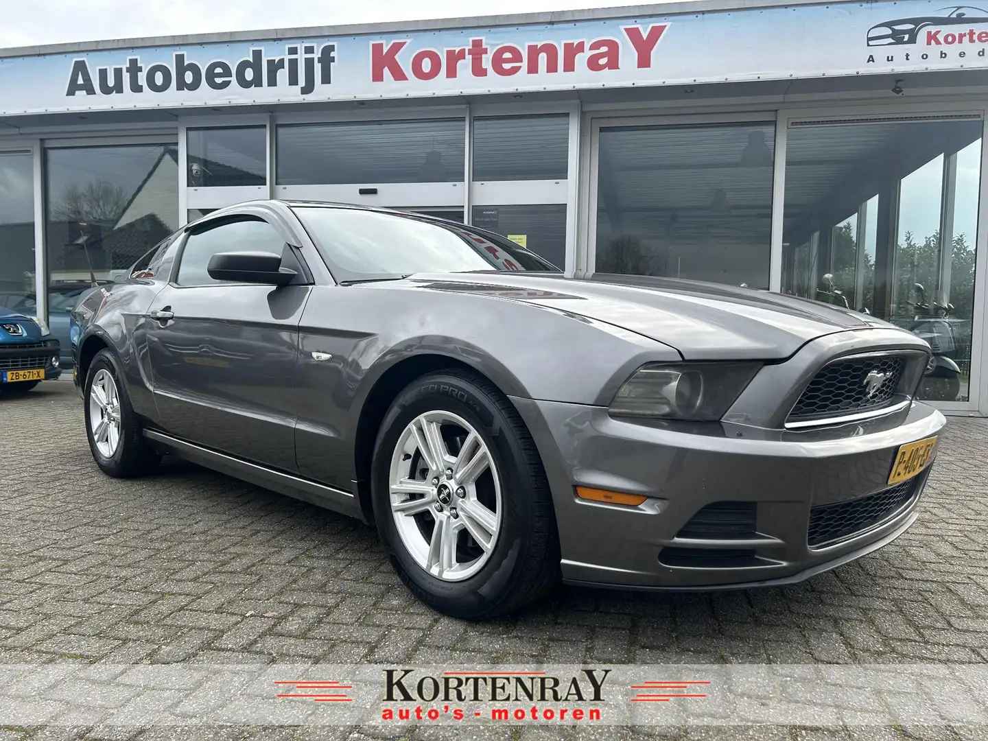 Ford Mustang USA 3.7 V6 /automaat/airco/ cruise control/enz Gris - 1
