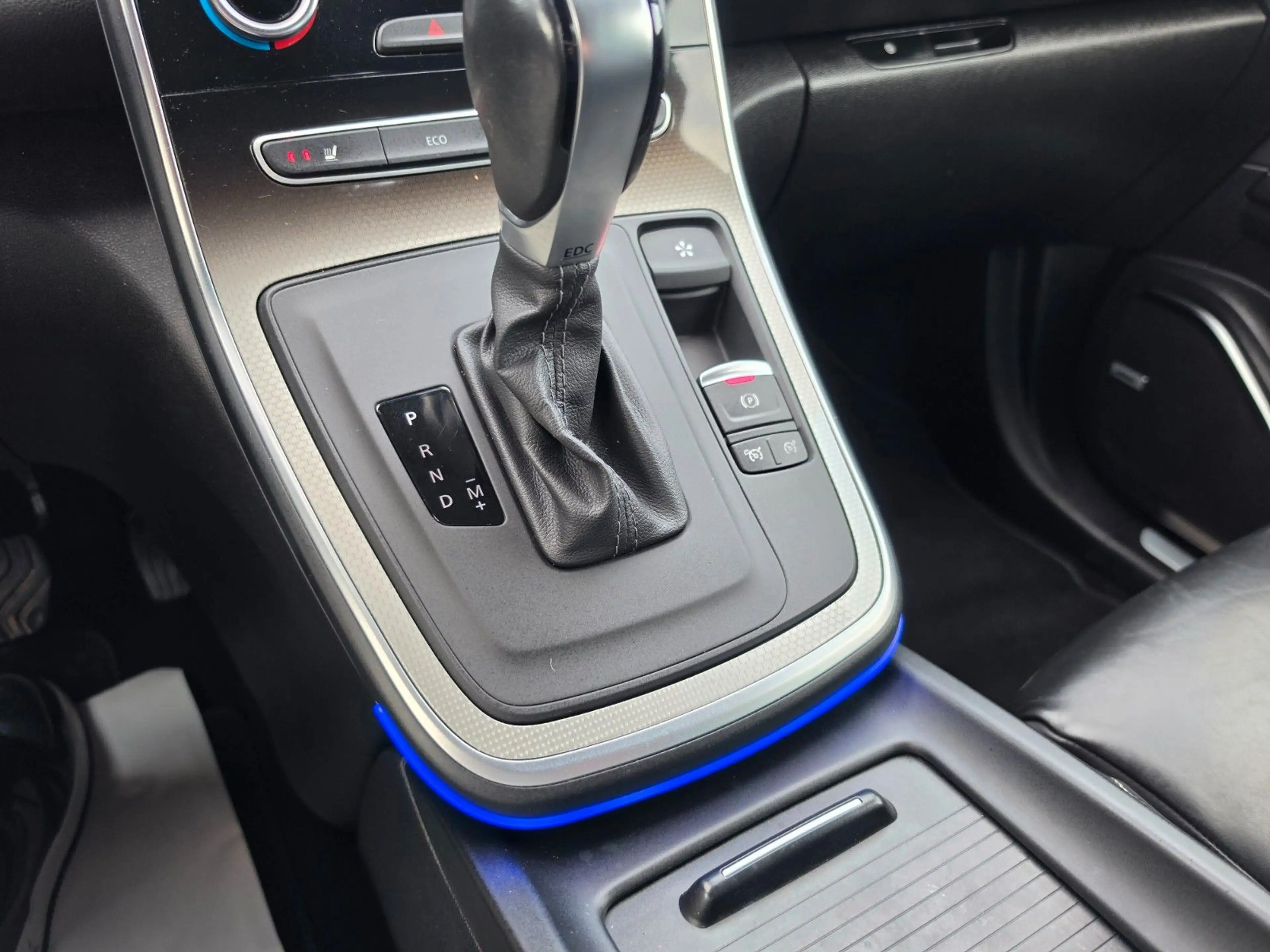 Renault Scenic GRAND SCENIC IV INITIALE PARIS BOSE LED FULL /// — photo 14