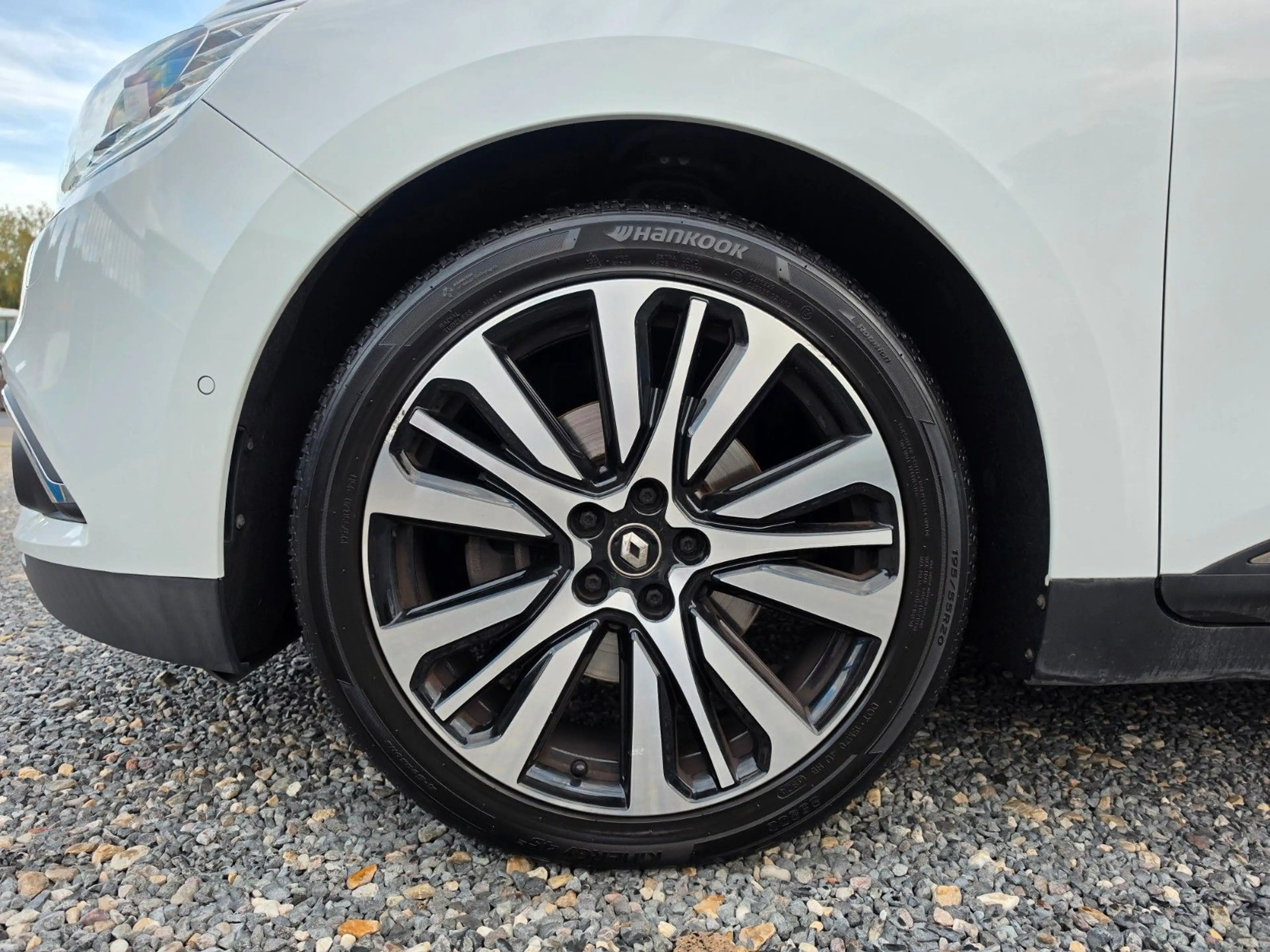 Renault Scenic GRAND SCENIC IV INITIALE PARIS BOSE LED FULL /// — photo 9