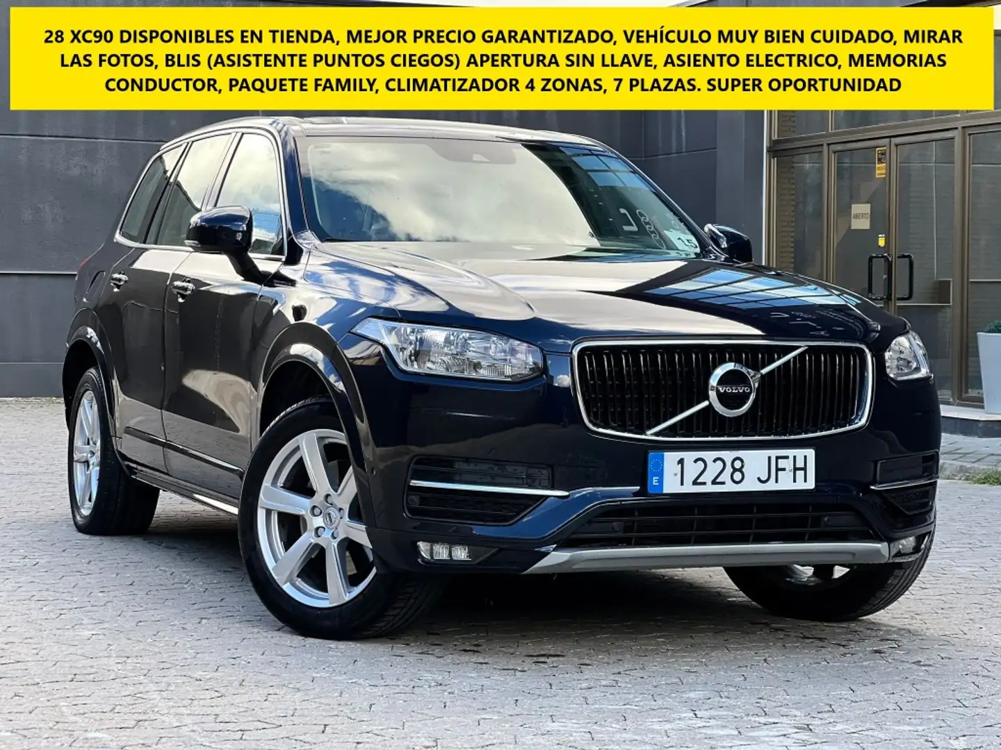 Volvo XC90 D5 Momentum AWD 225 Aut. Azul - 2