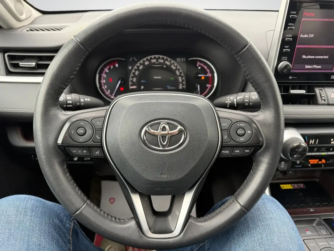 Toyota RAV 4 снимка Toyota RAV 4
