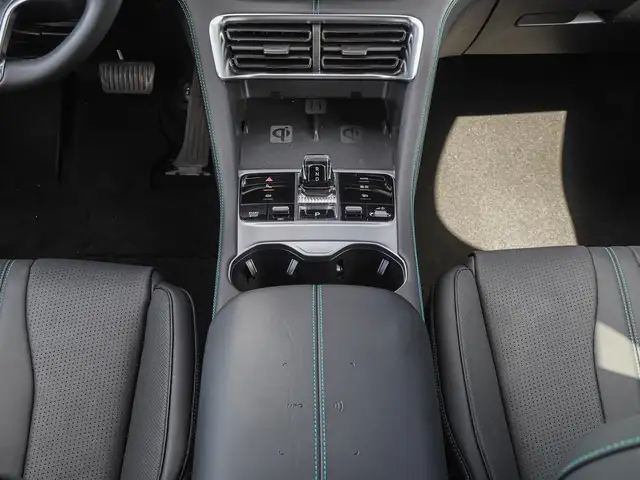 Byd Seal U view 13