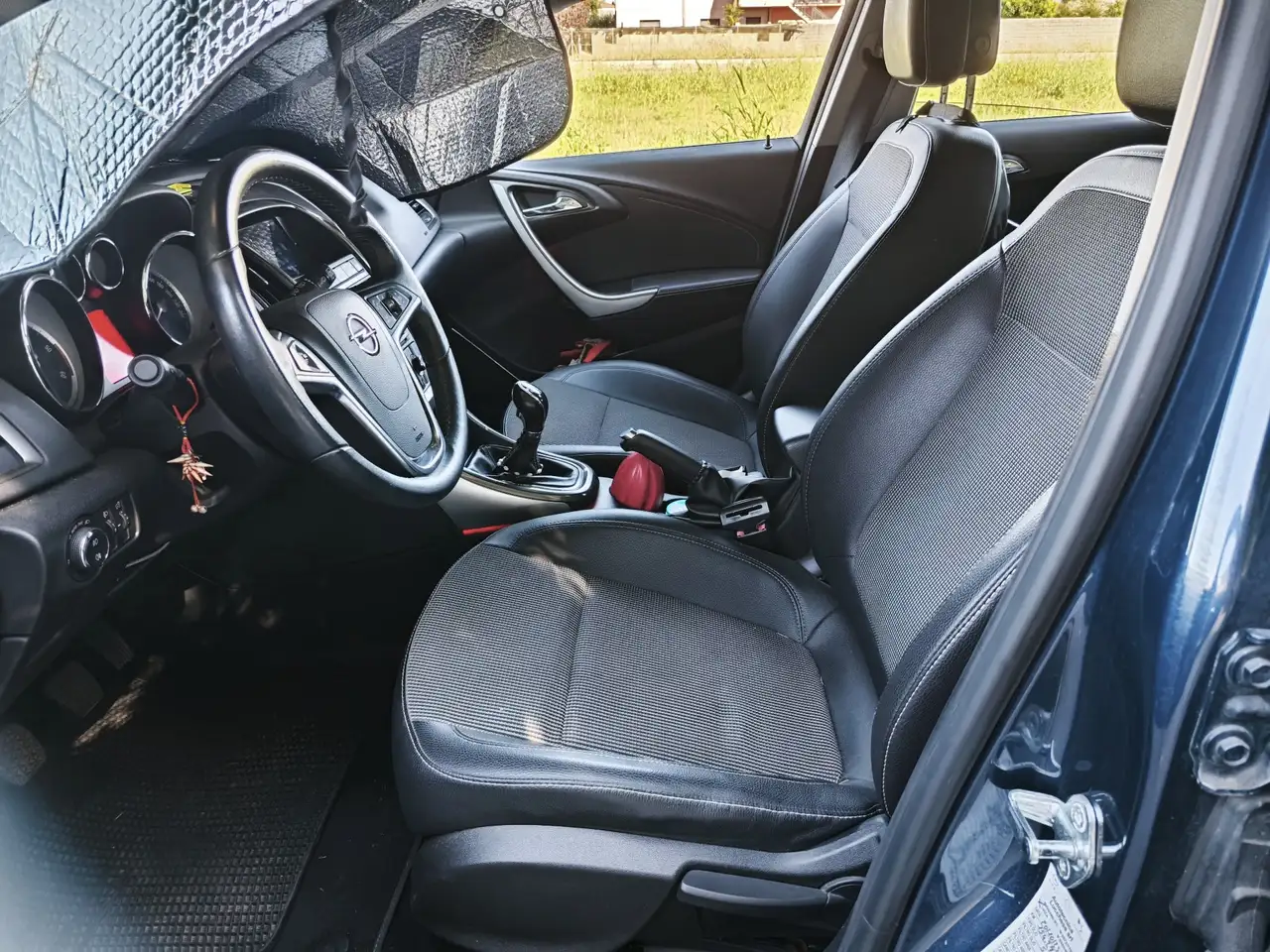 Opel Astra 5p 1.7 110 CV allestimento cosmo, foto 2