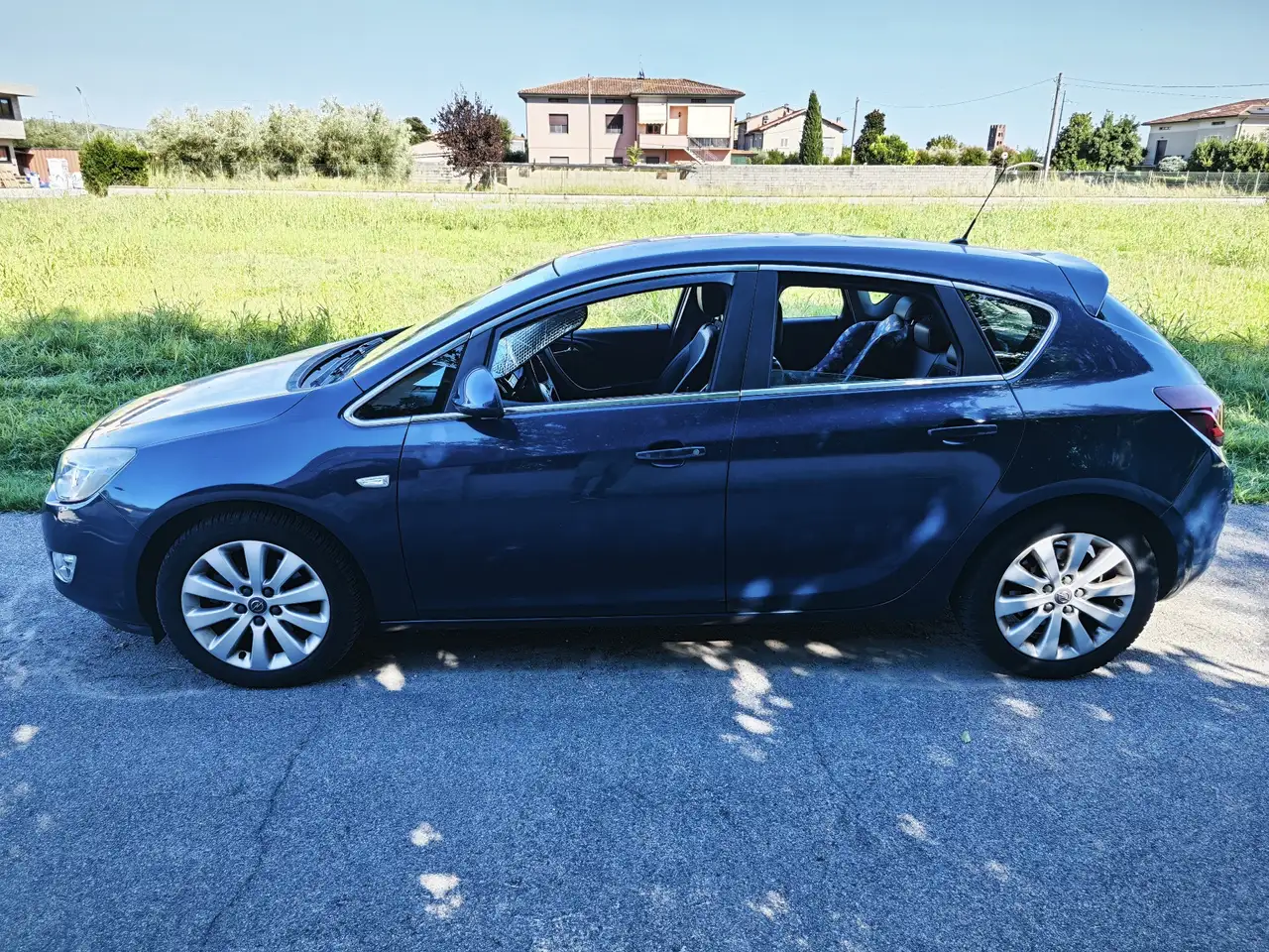 Opel Astra 5p 1.7 110 CV allestimento cosmo, foto 4