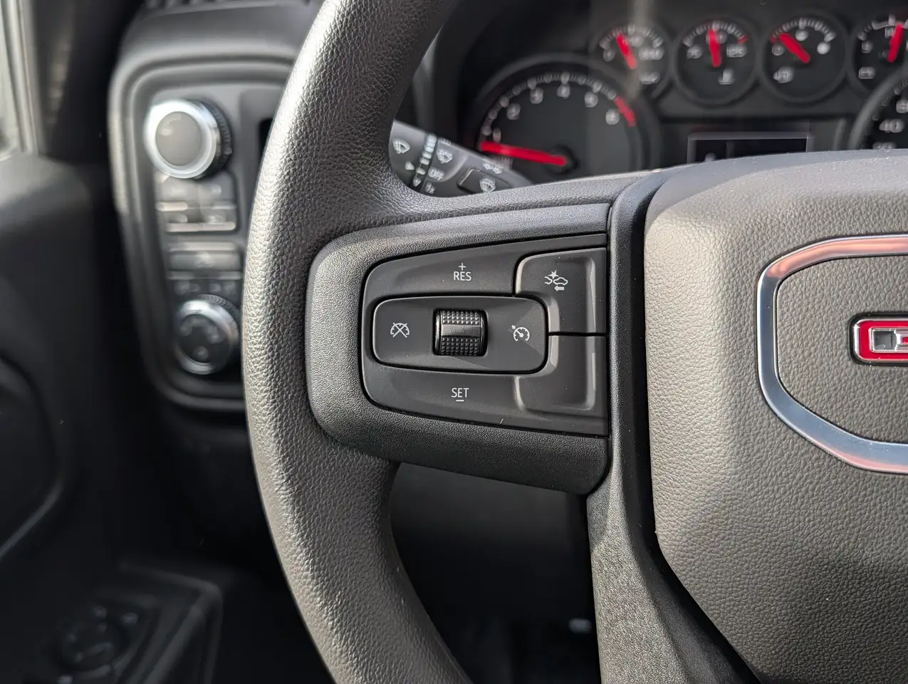 GMC Sierra 1500 fotografie GMC Sierra 1500