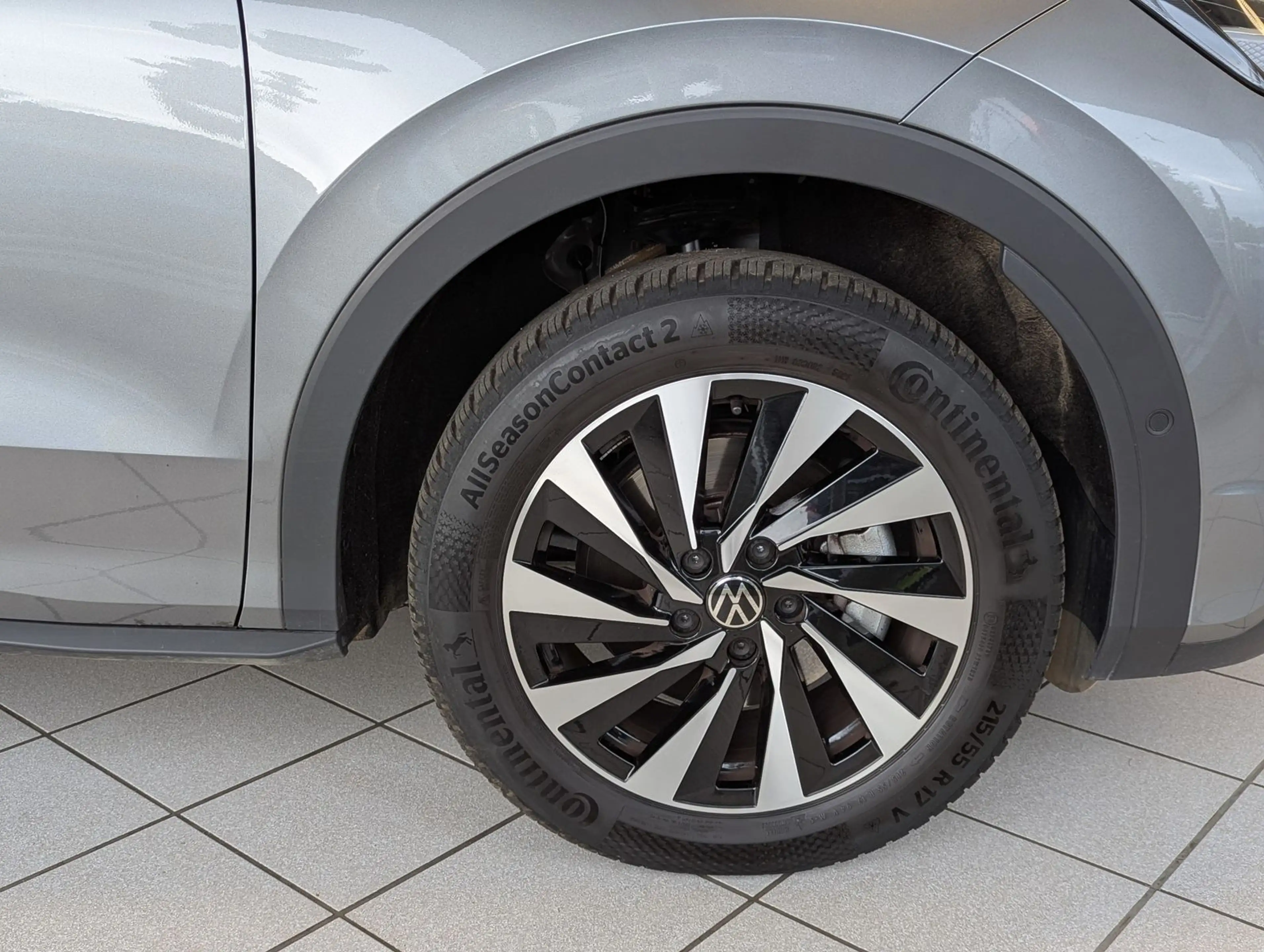 Volkswagen T-Roc 1.5 eTSI Life Kamera LED-Plus ACC Navi AHK — photo 10