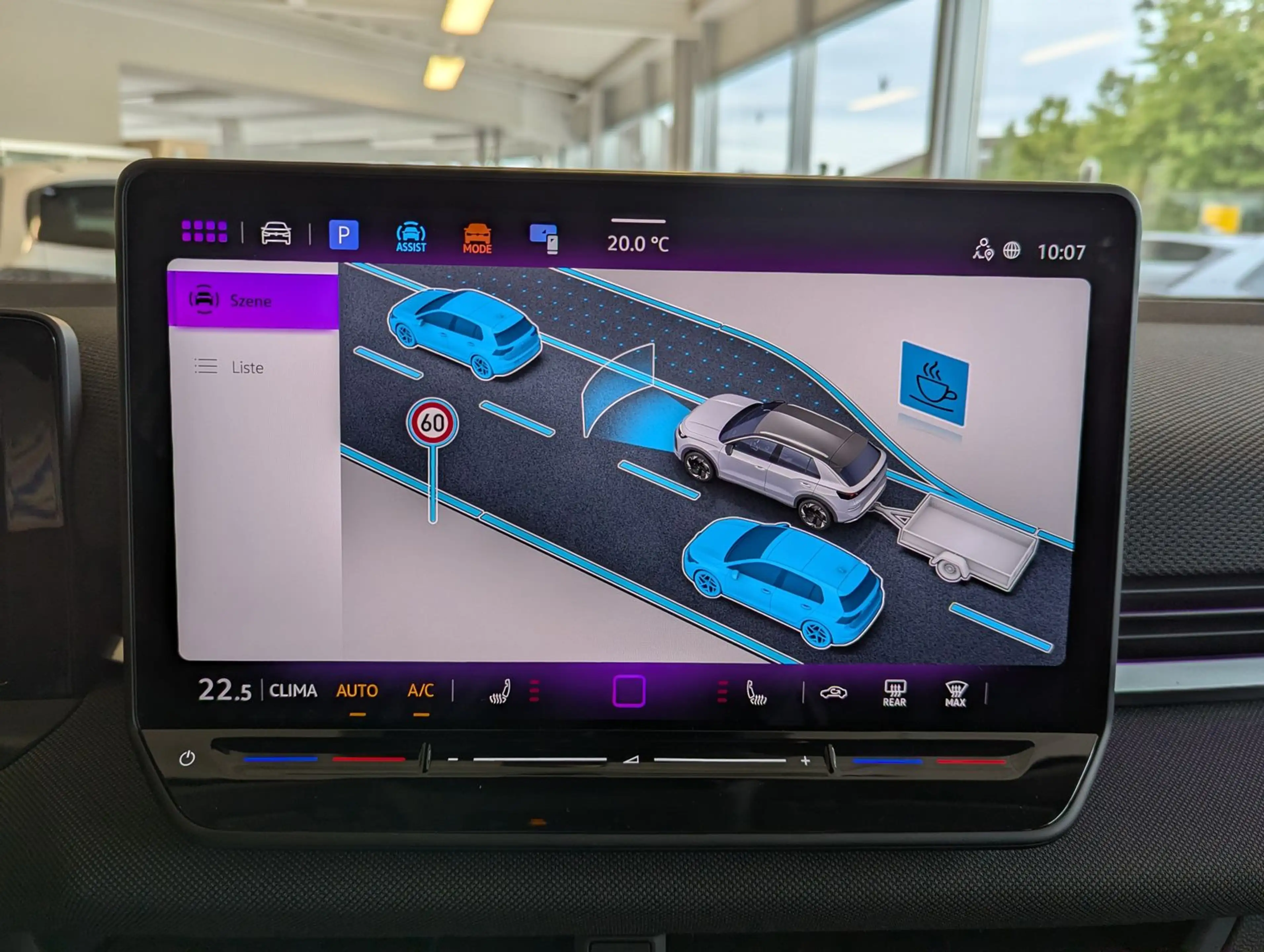 Volkswagen T-Roc 1.5 eTSI Life Kamera LED-Plus ACC Navi AHK — photo 31
