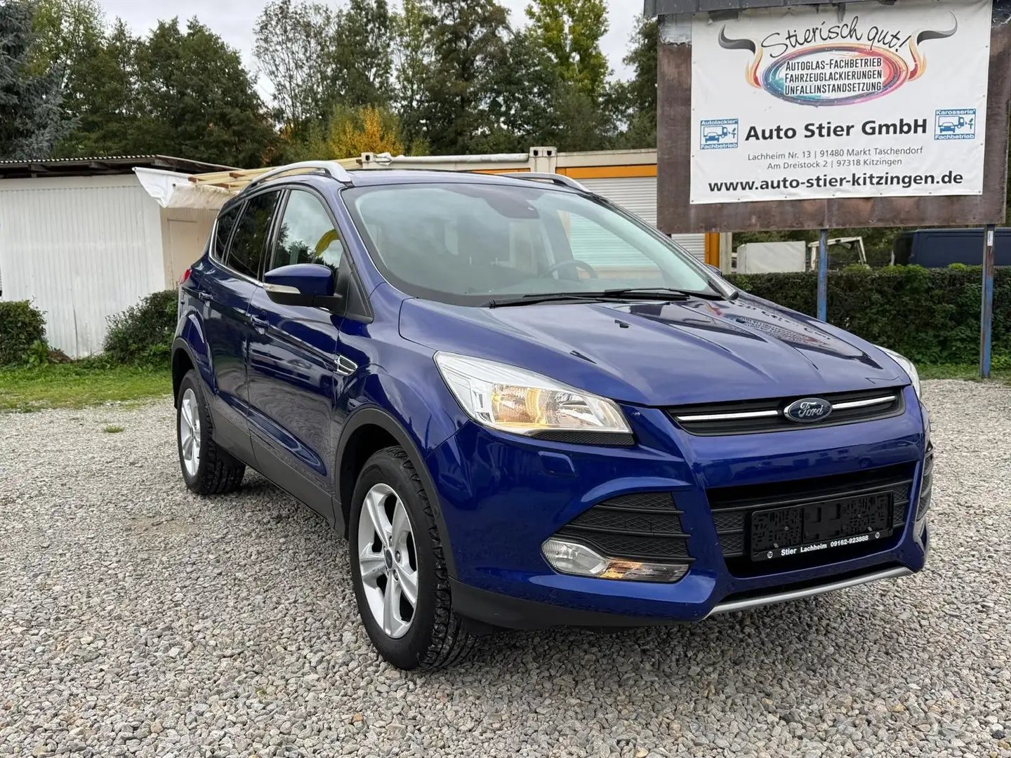 Ford Kuga Kuga 1.5 EcoBoost 2x4 SYNC Blau - 1