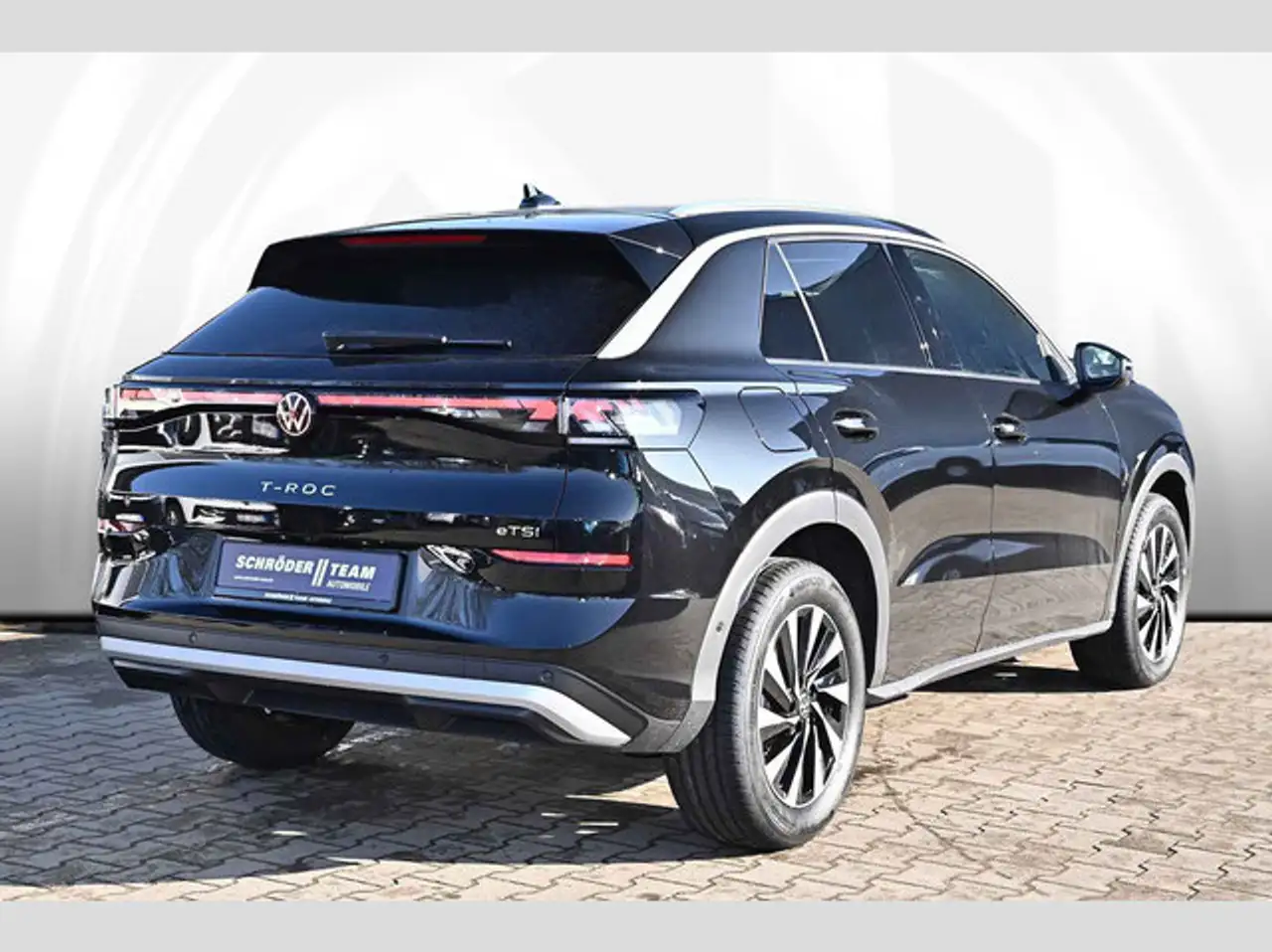Volkswagen T-Roc Style 1.5 l eTSI OPF 110 kW (150 P Style 3