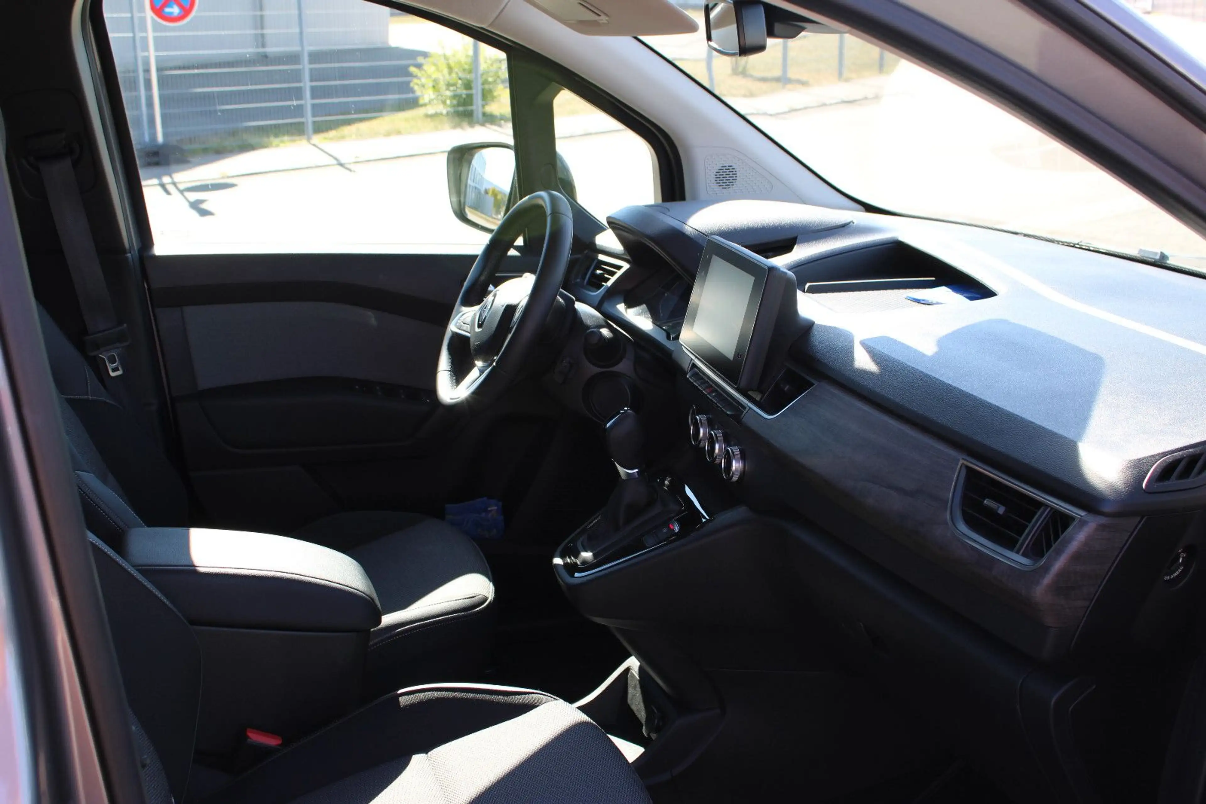 Renault Kangoo III Break, 1.3 TCE*7 G.Aut.*LED*CarPlay — photo 17