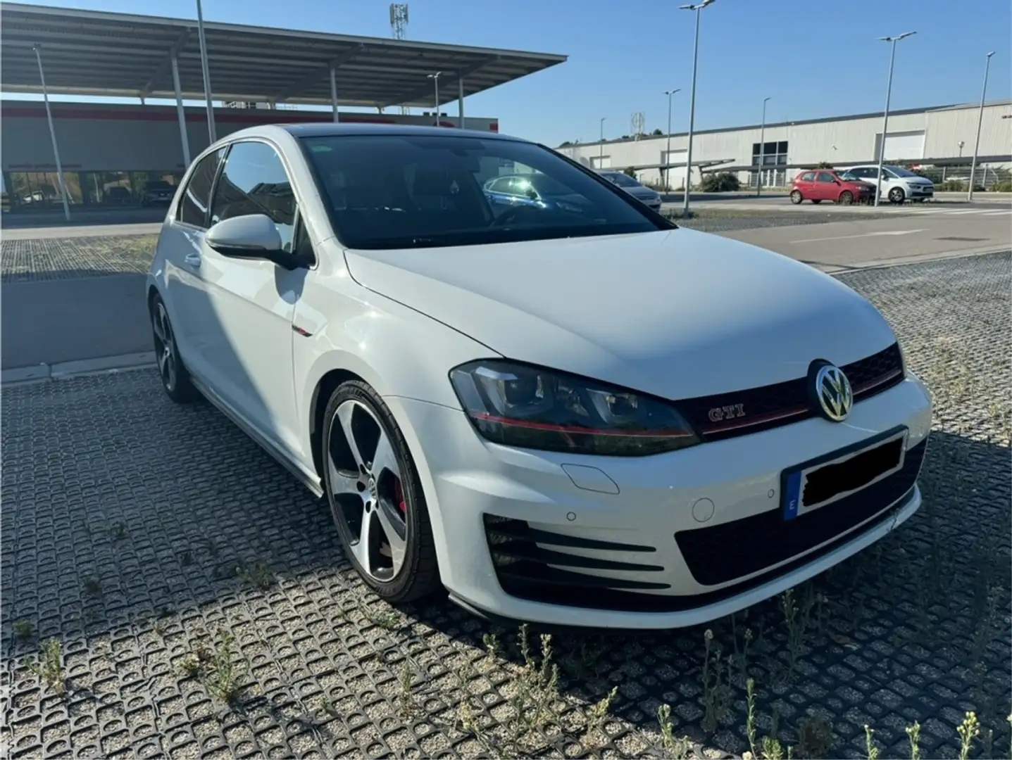 Volkswagen Golf GTI 2.0 TSI Performance DSG 230 Weiß - 2