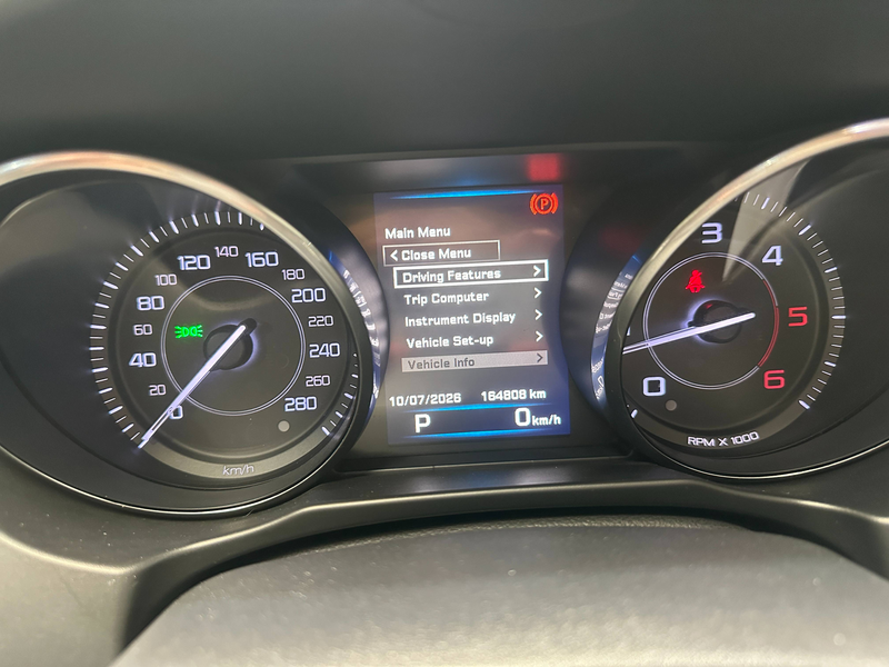 Jaguar XE XE 2.0 D E-Performance Pure — photo 15