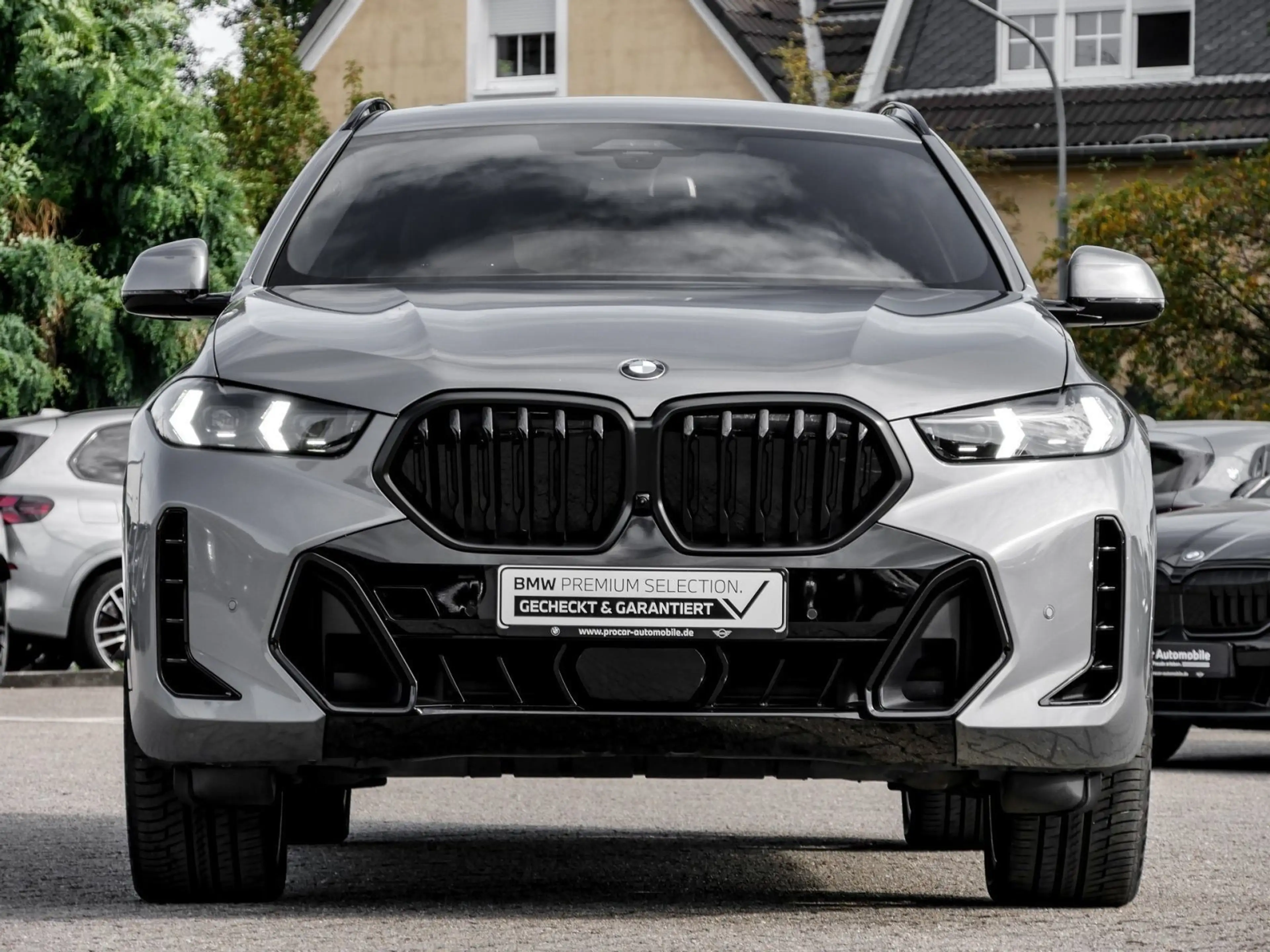BMW X6 xDrive40d M Sport PANO ACC AHK RFK NAVI LED — photo 3