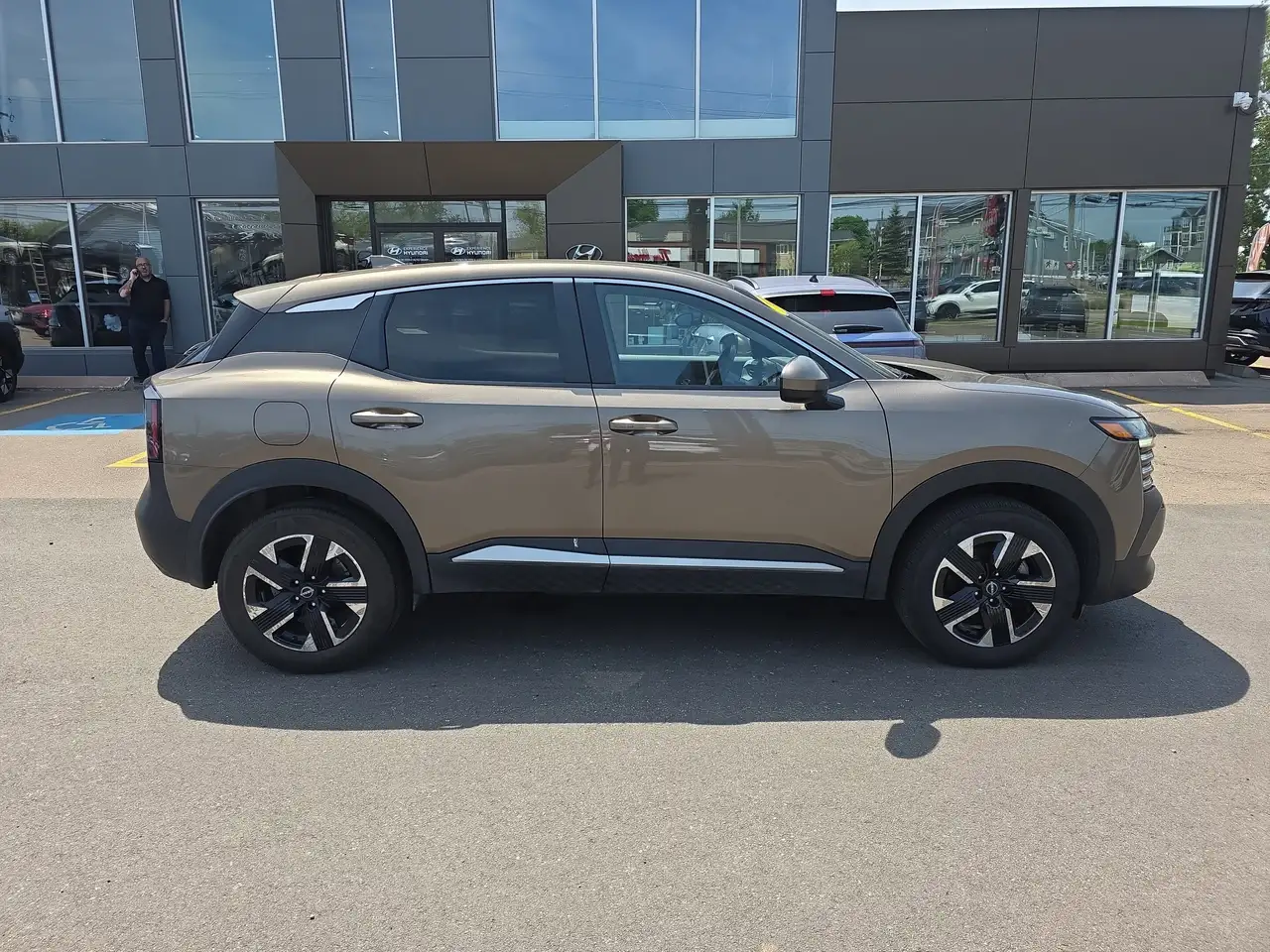 Nissan Kicks снимка Nissan Kicks