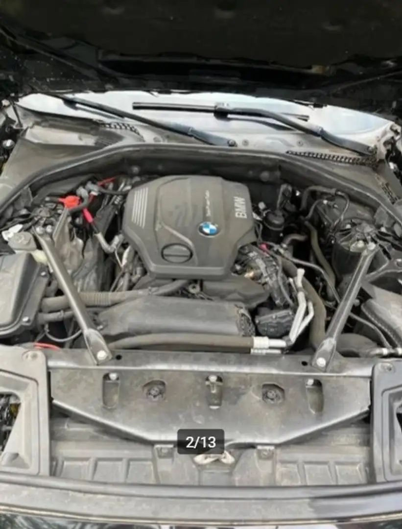 BMW 520 520d Touring Aut. Zwart - 2