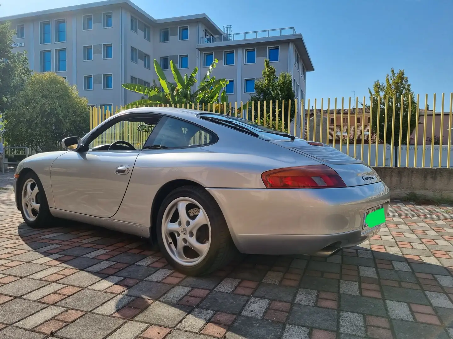 Porsche 996 911 Coupe Argento - 2