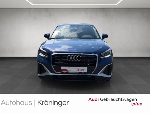 Audi Q2 view 5