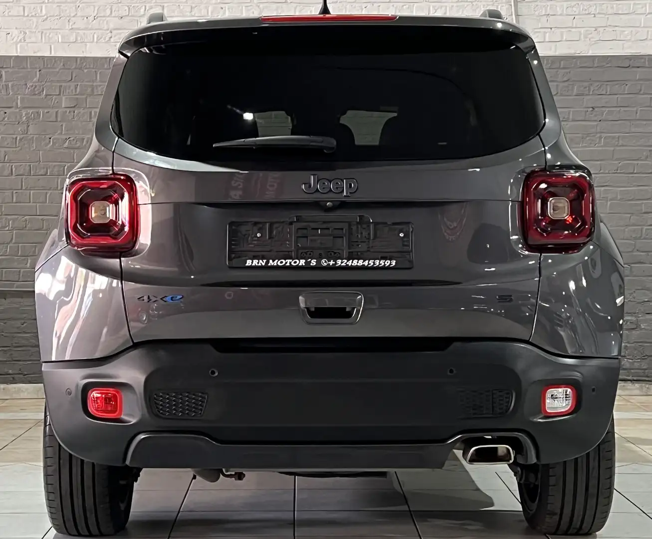 Jeep Renegade PHEV 1.3 T4 AWD Trailhawk//1ere Pro//Carnet// Gris - 1
