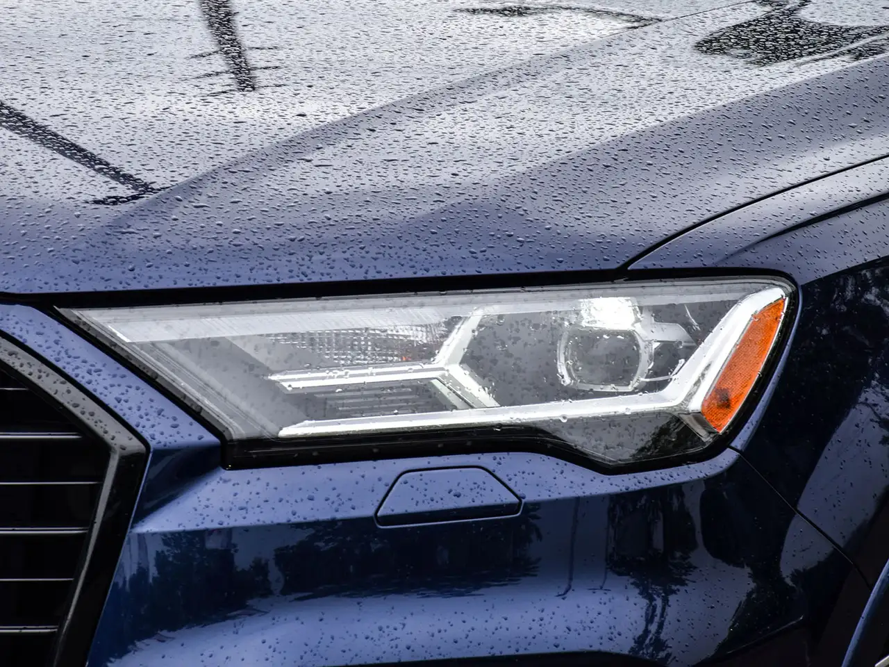 Audi Q7 photo Audi Q7