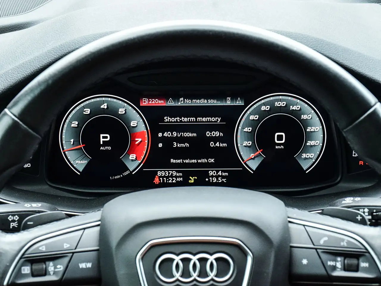 Audi Q7 photo Audi Q7